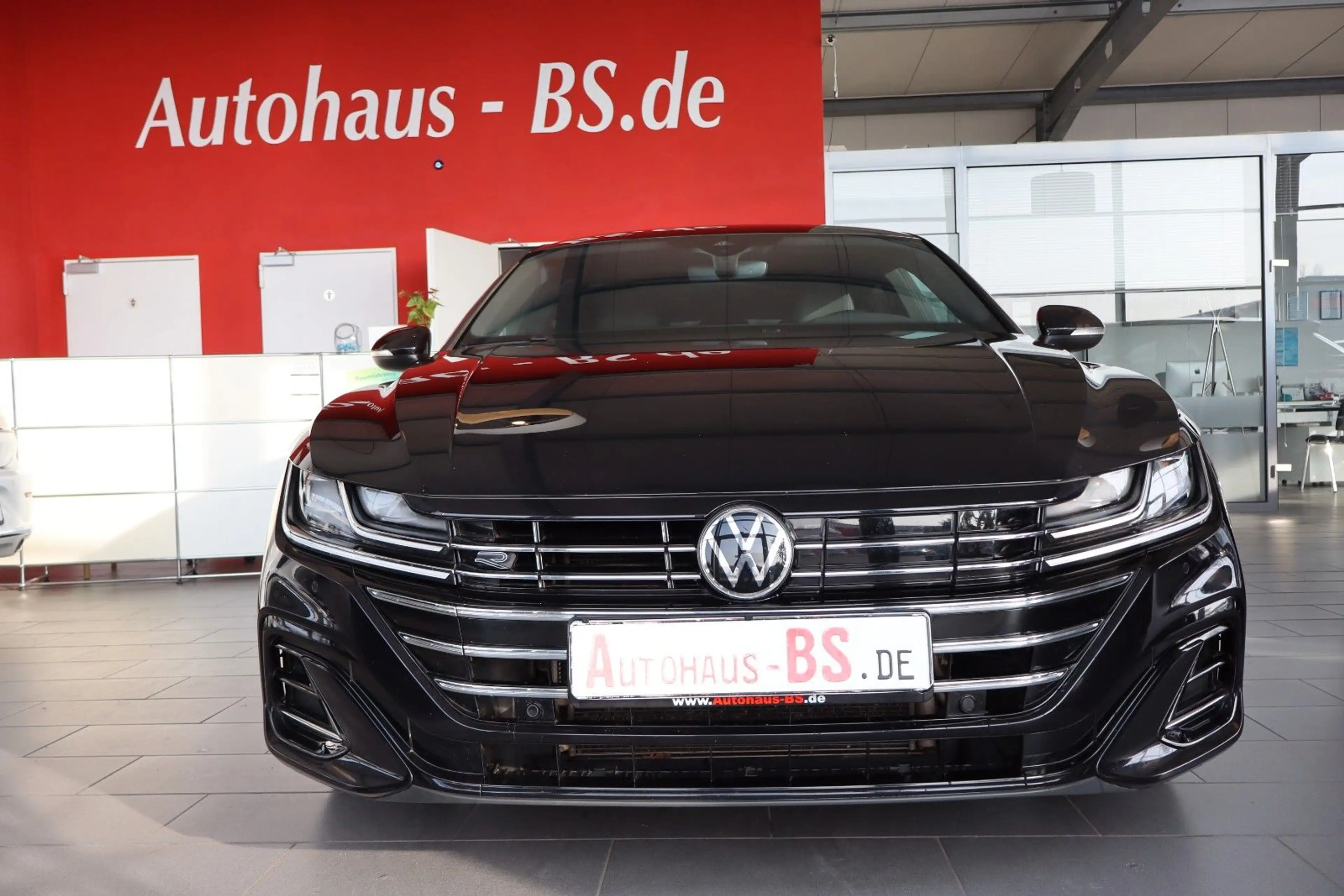 Volkswagen Arteon 1.4 eHybrid DSG R-Line Shooting Brake — photo 2