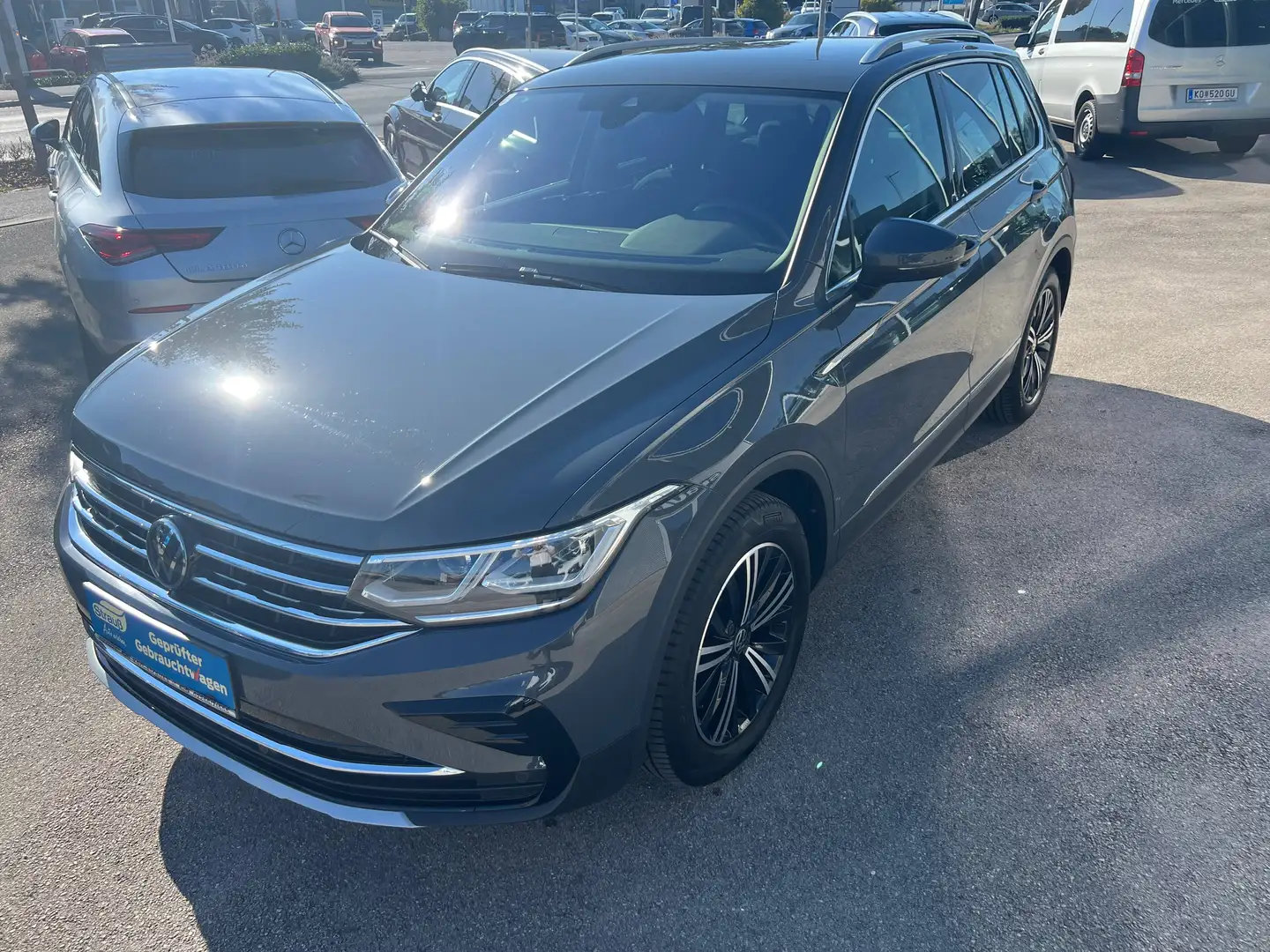 Volkswagen Tiguan 1,5 TSI ACT Elegance DSG *OHNE NOVA* Grau - 2