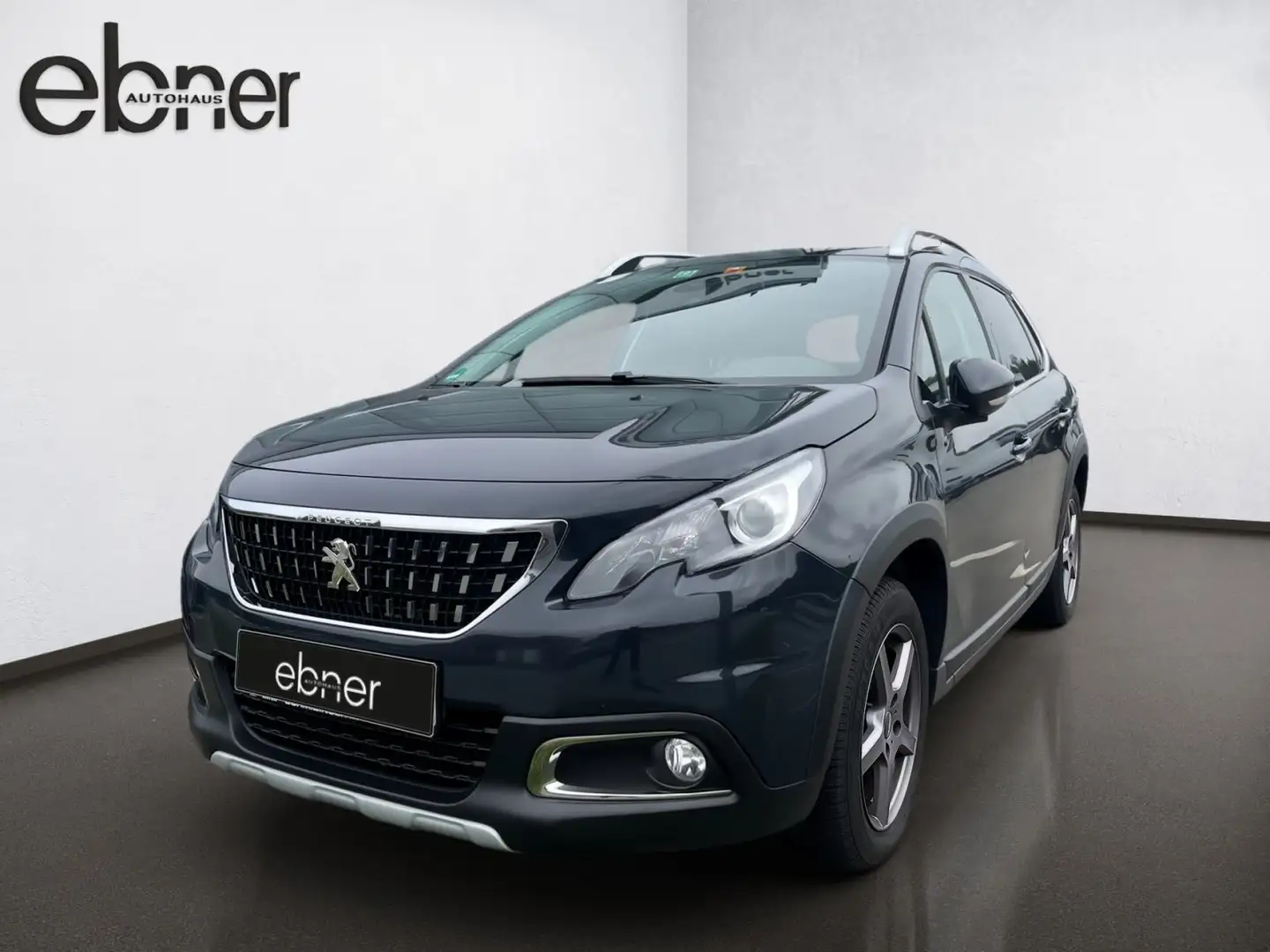Peugeot 2008 1.2 PureTech Active Klimaauto. Panoramadach Grau - 2