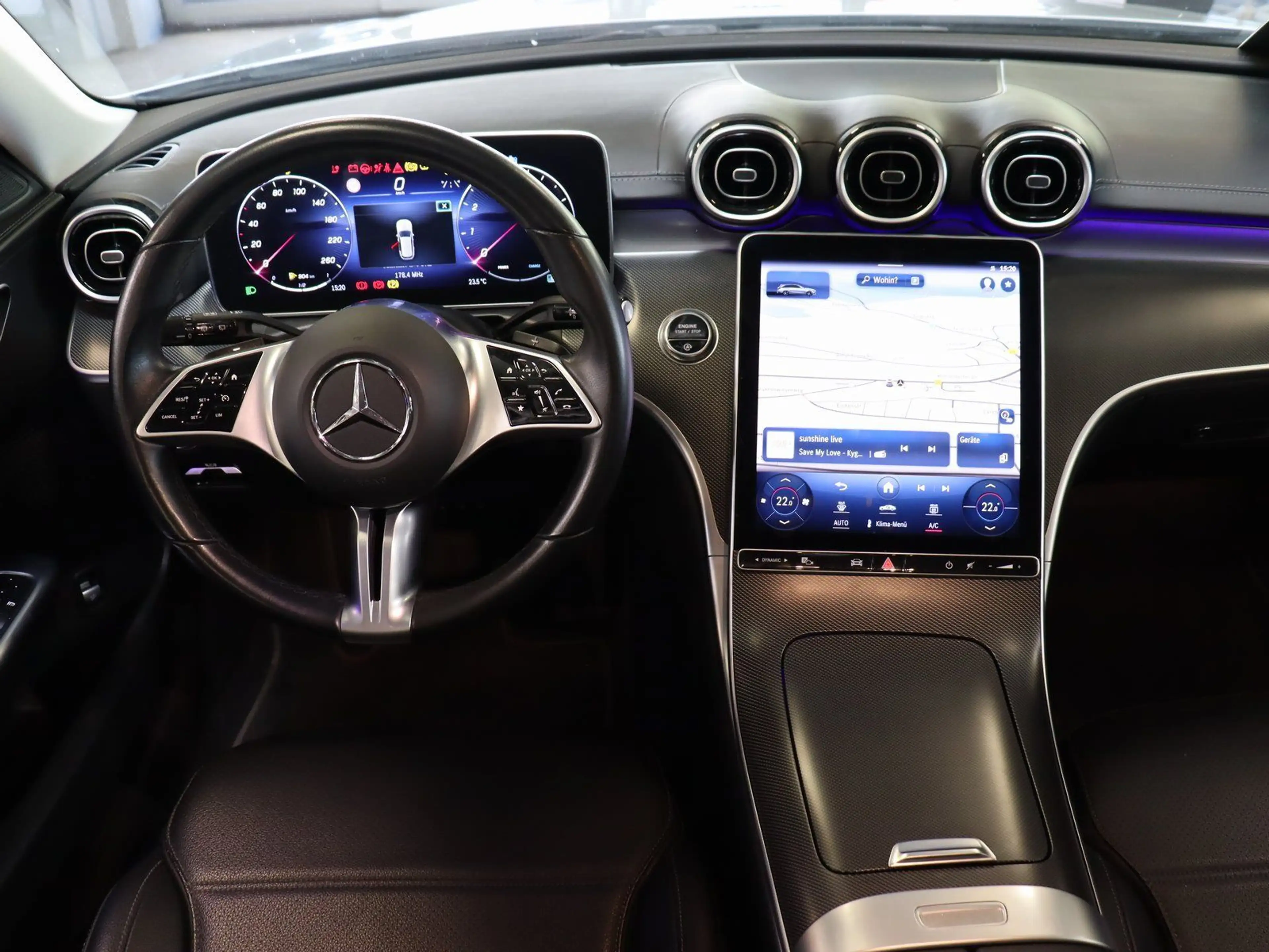 Mercedes-Benz C 180 T Avantgarde AHK/Advanced-Info/360°/Memory — photo 14