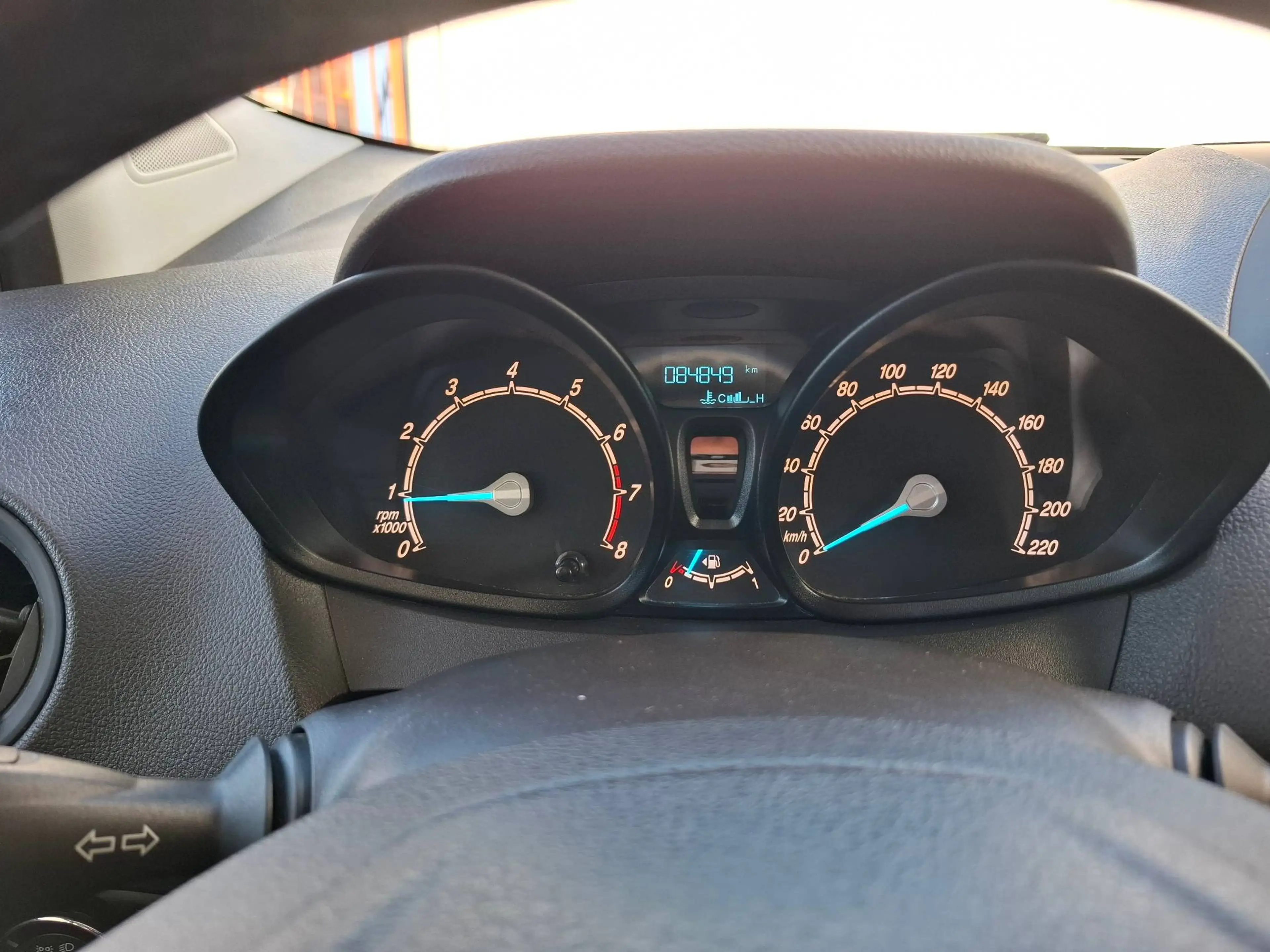 Ford Transit Courier Trend — photo 20
