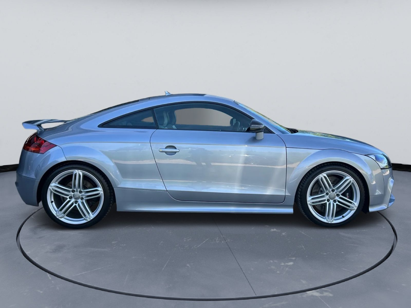 Audi TT RS + 6G.SCHALTER EXCLUSIVE INDIVIDUAL MAGNETIC — photo 6