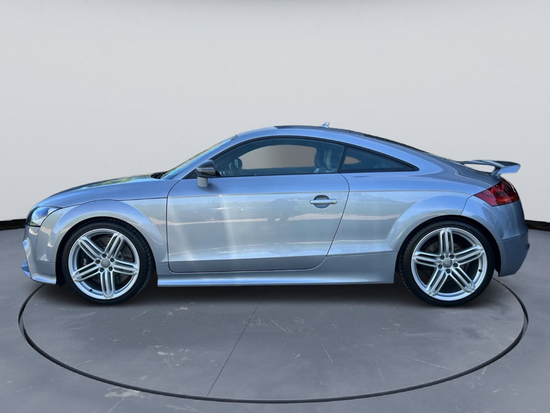Audi TT RS + 6G.SCHALTER EXCLUSIVE INDIVIDUAL MAGNETIC — photo 2