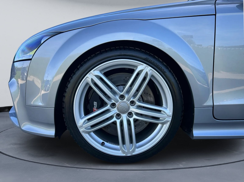Audi TT RS + 6G.SCHALTER EXCLUSIVE INDIVIDUAL MAGNETIC — photo 9