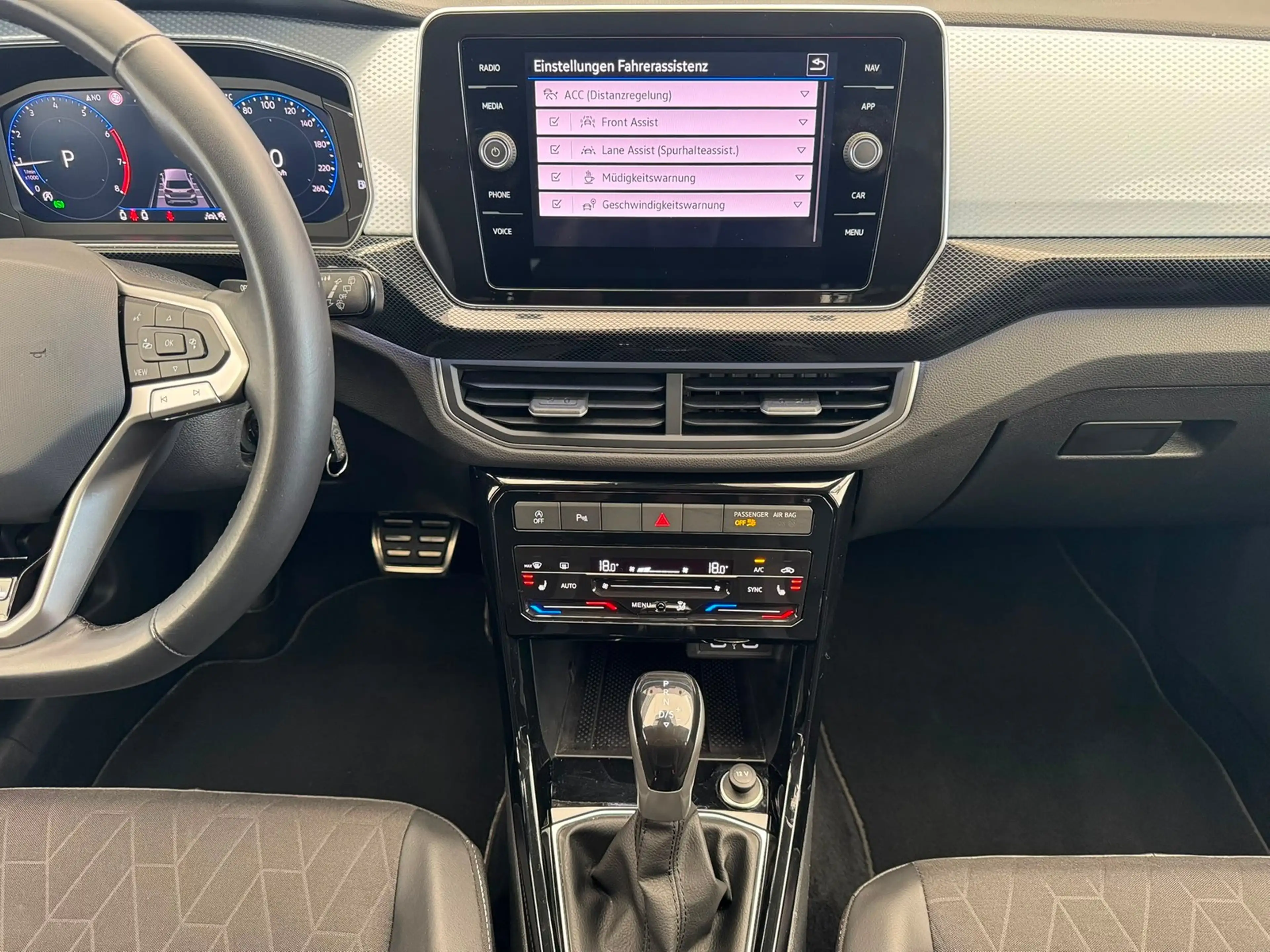 Volkswagen T-Cross Goal 1.5TSI DSG+ACC+KAMERA+NAVI+MFL+TEILLEDER — photo 6