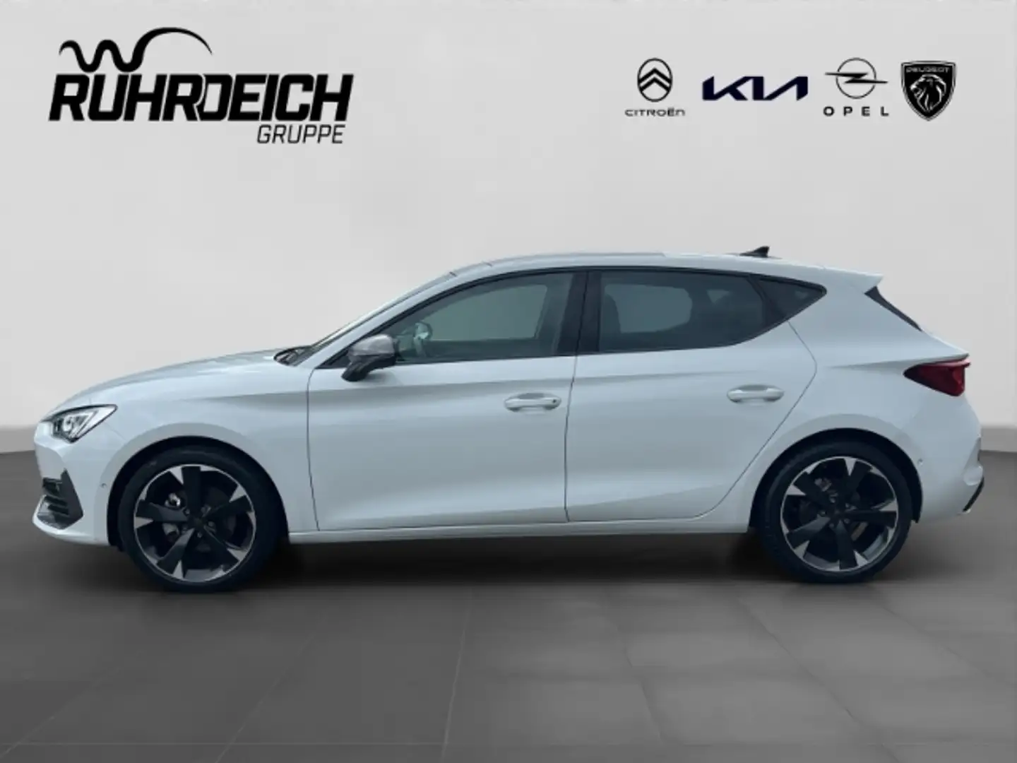 CUPRA Leon 1.5 eTSI AUT+PANO+NAVI+CARPLAY+ACC+CAM+PDC v/h+LED White - 2