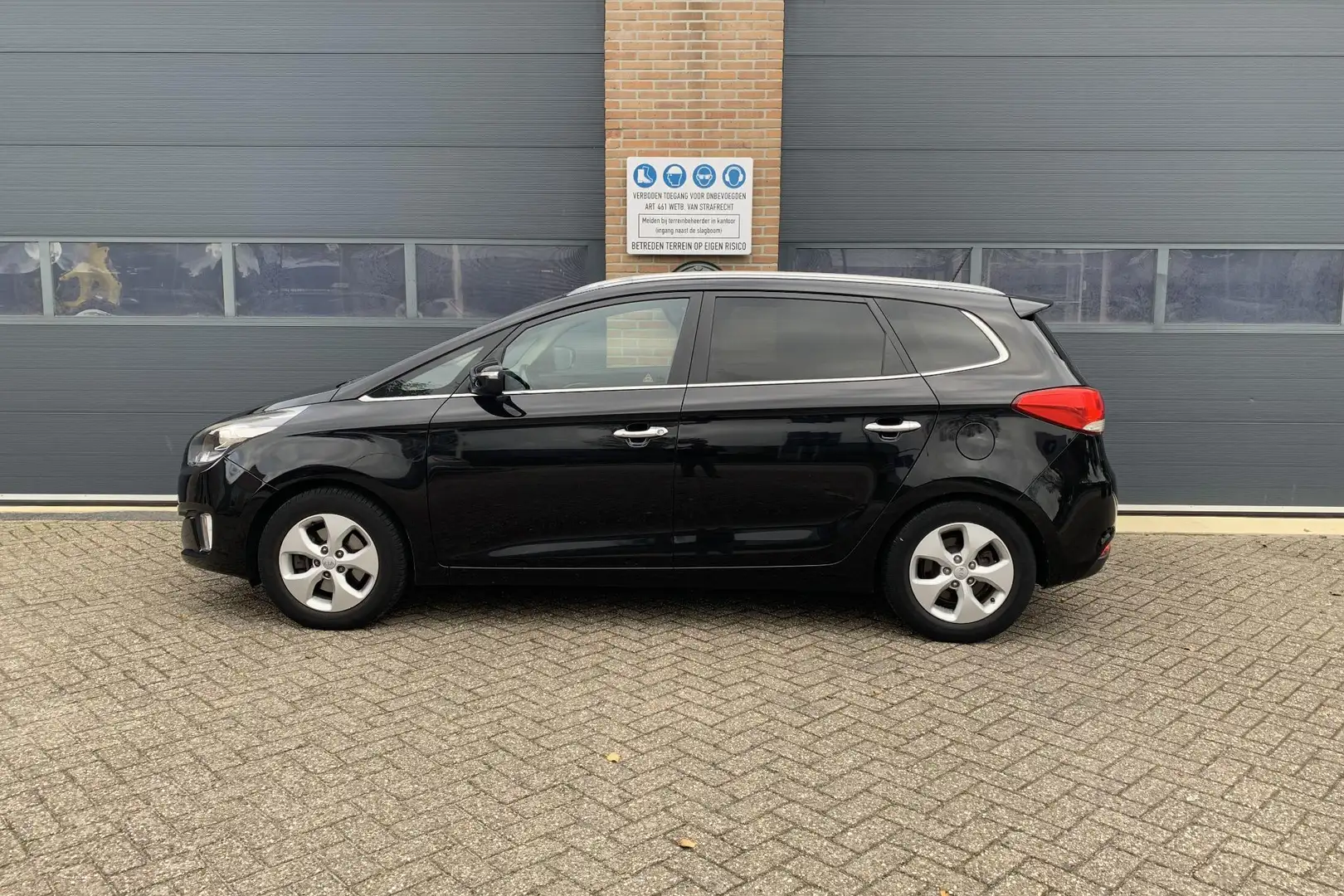 Kia Carens 1.6 GDi Business Pack Trekhaak | 7-Persoons | Crui Noir - 2