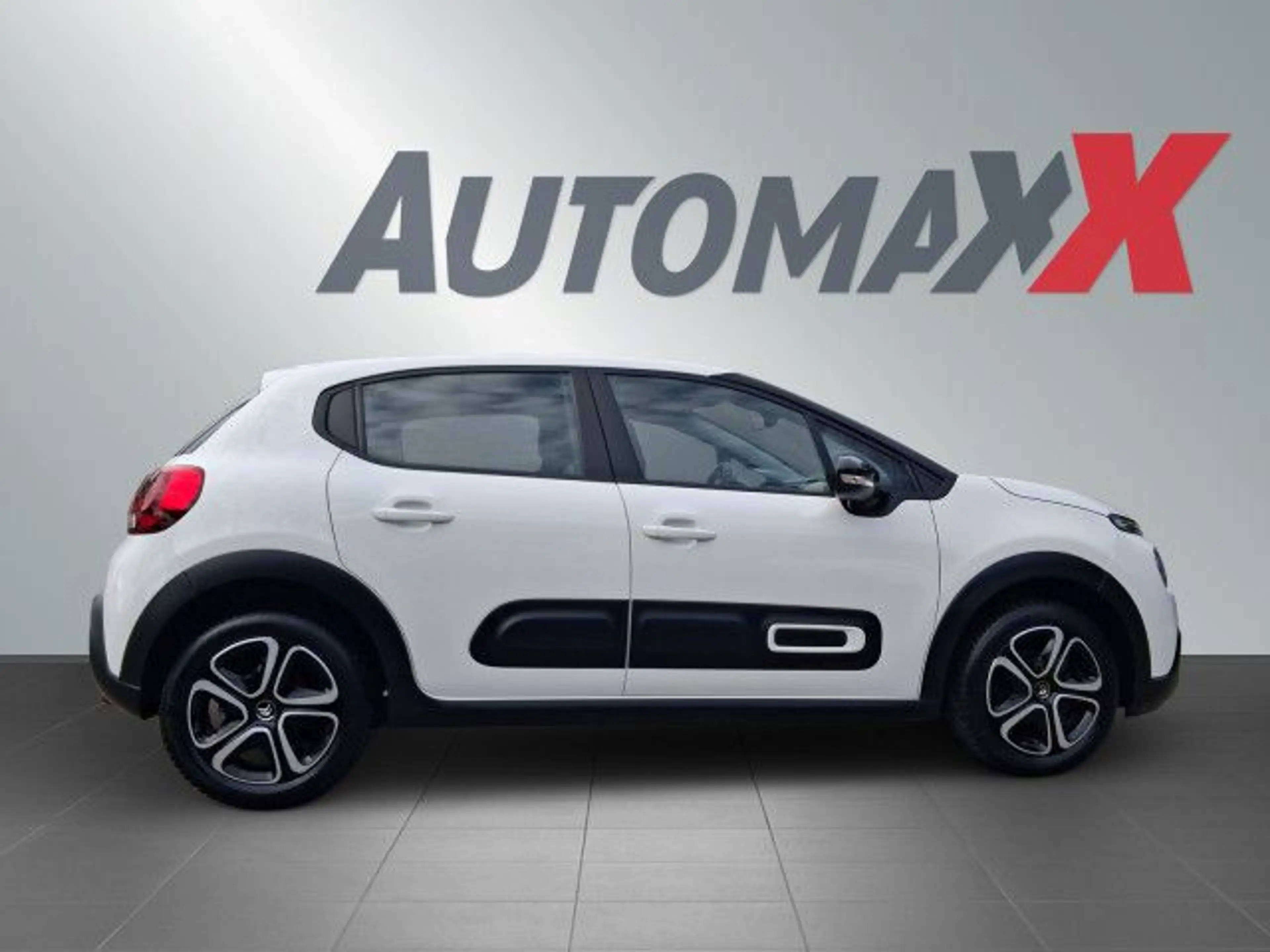 Citroen C35 C3 PT 110 PLUS CarPlay LED Bluetooth Klima — photo 5
