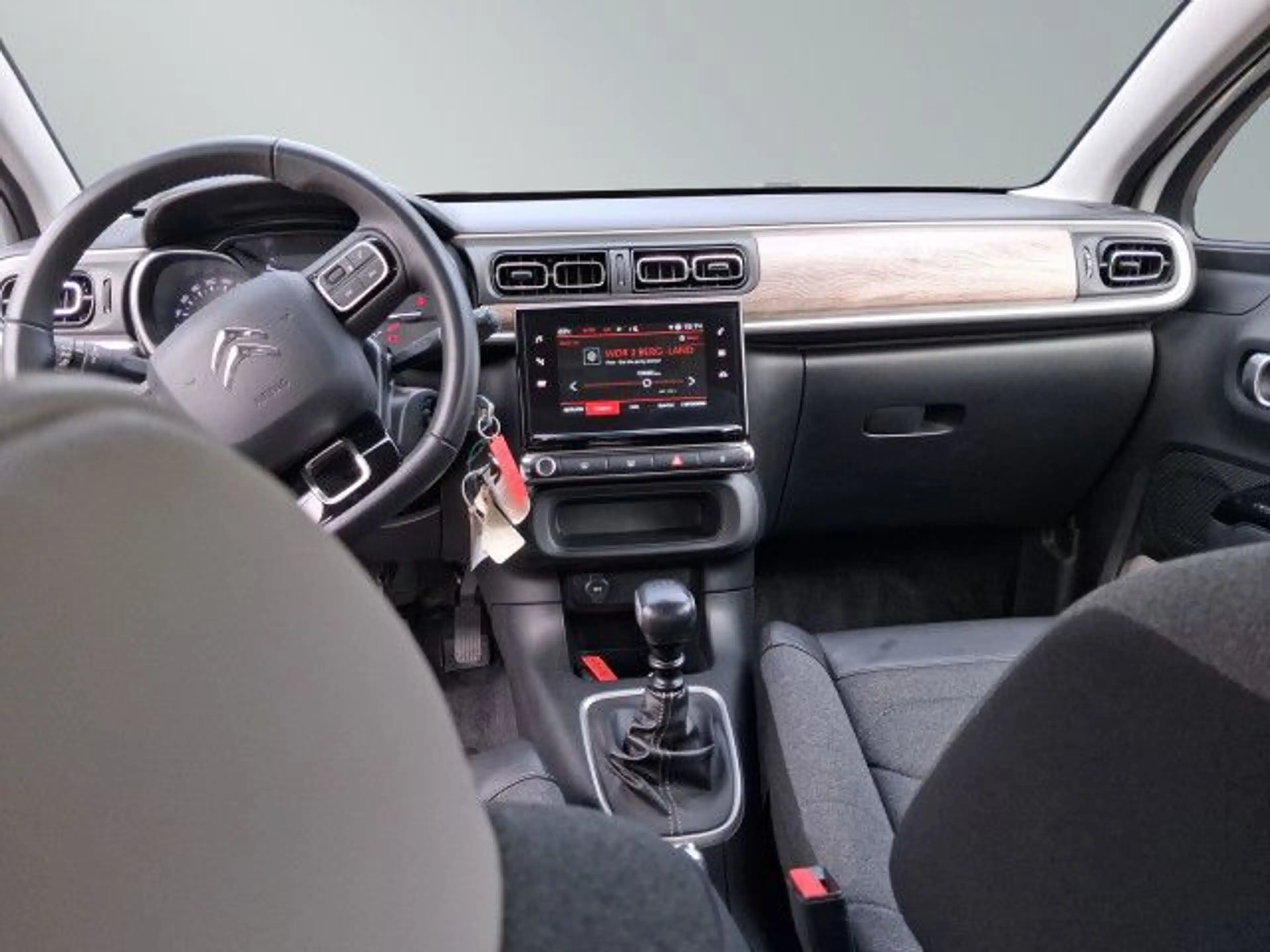 Citroen C35 C3 PT 110 PLUS CarPlay LED Bluetooth Klima — photo 13