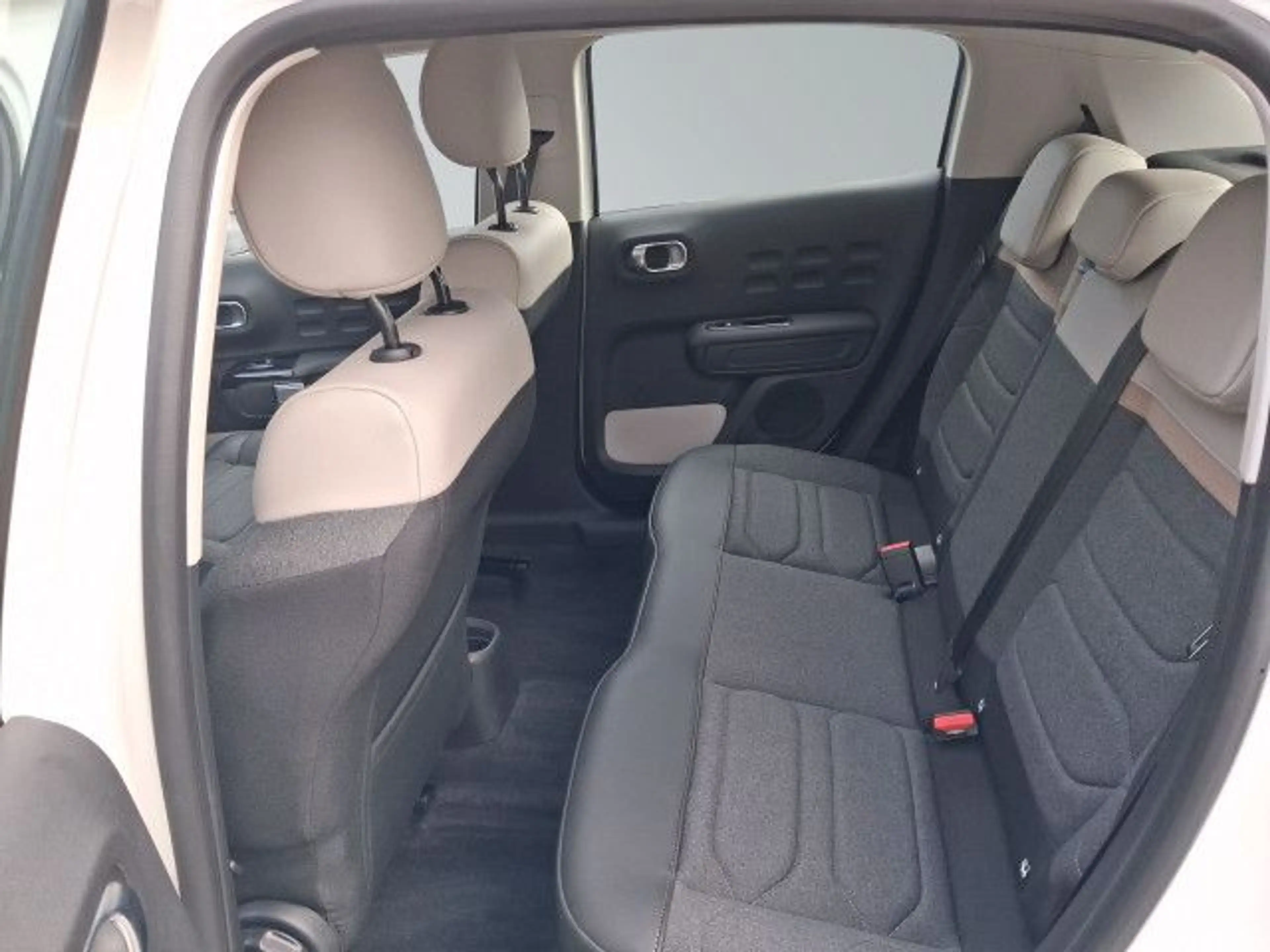 Citroen C35 C3 PT 110 PLUS CarPlay LED Bluetooth Klima — photo 14