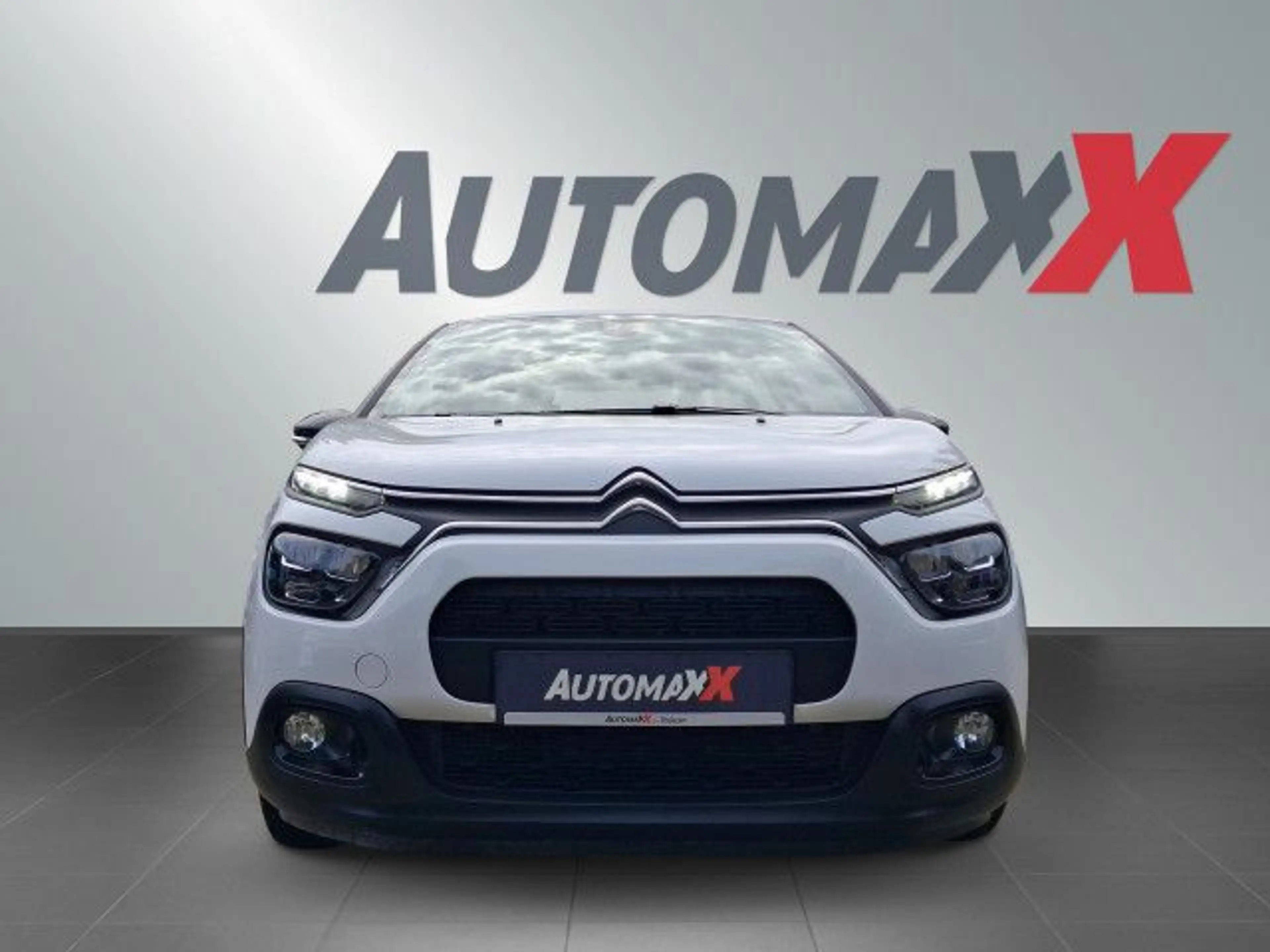 Citroen C35 C3 PT 110 PLUS CarPlay LED Bluetooth Klima — photo 8