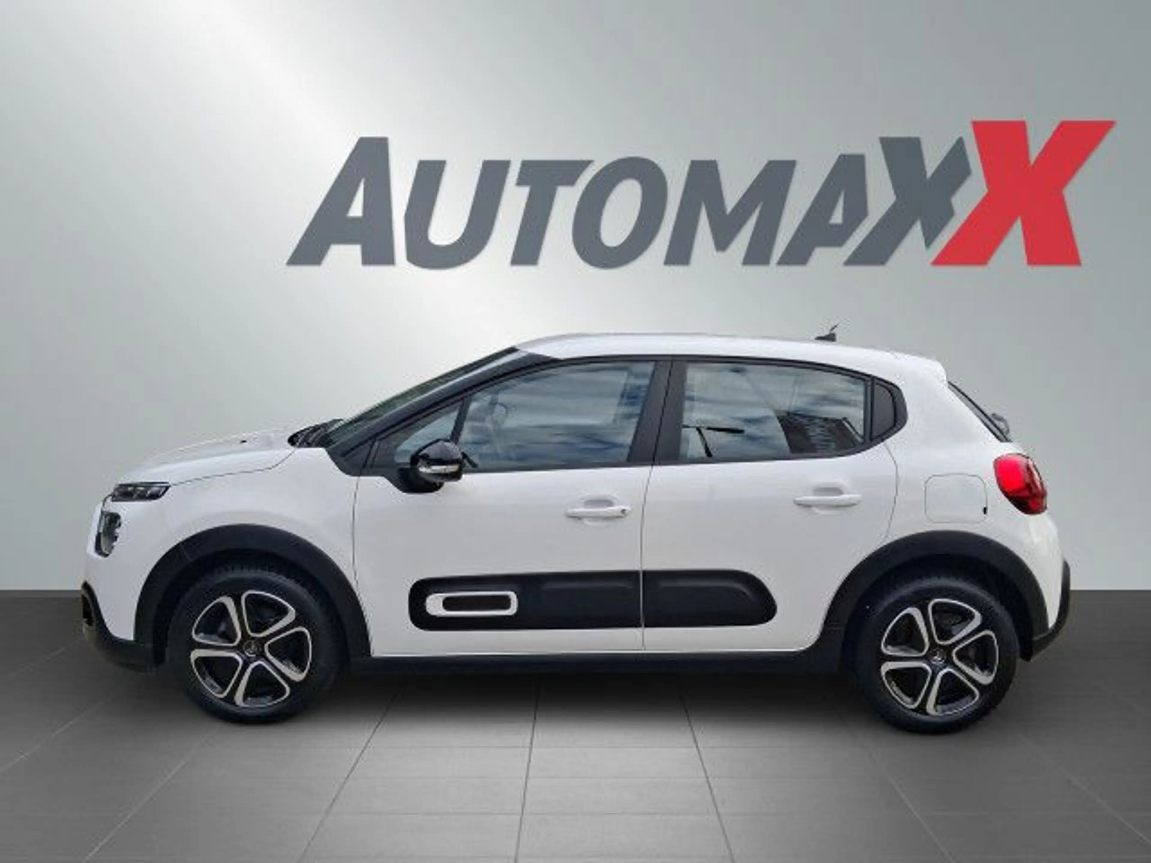 Citroen C35 C3 PT 110 PLUS CarPlay LED Bluetooth Klima — photo 4