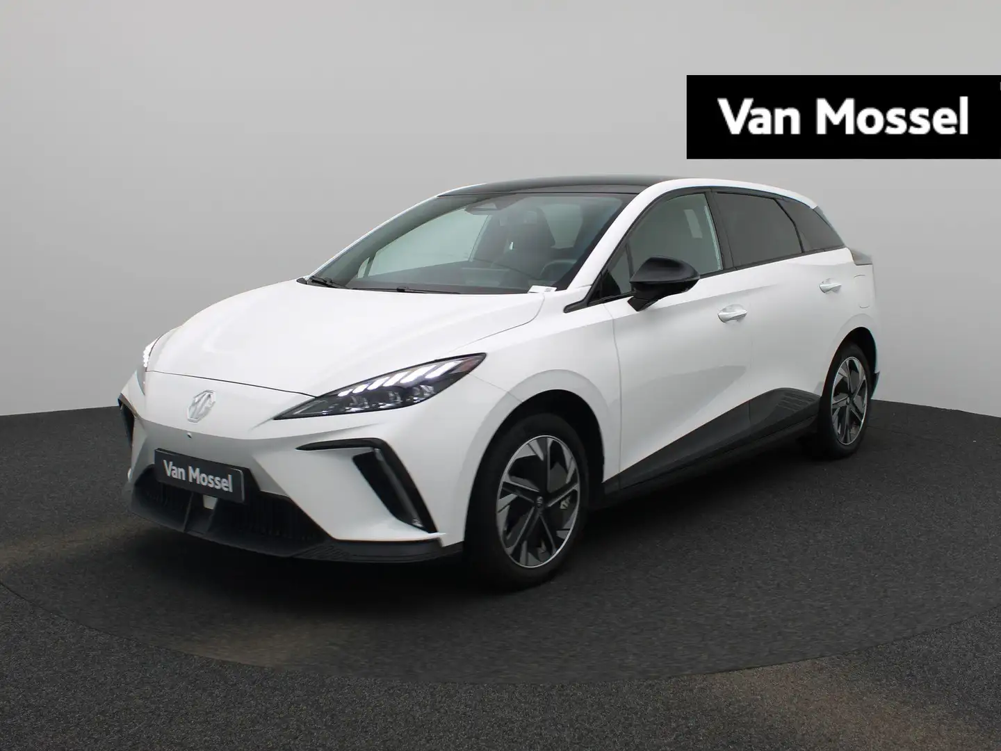 MG MG4 64 kWh Luxury Blanco - 1
