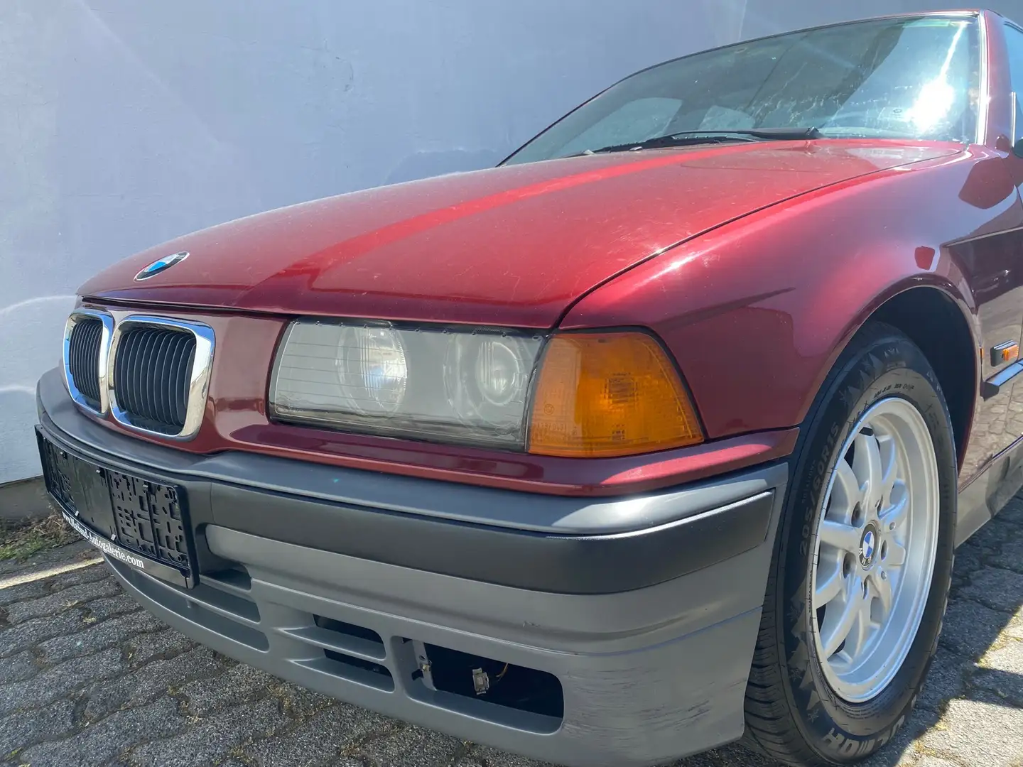 BMW 316 i E36 Limosine Automatik/Klimaanlage/Sehr gepflegt Rot - 2