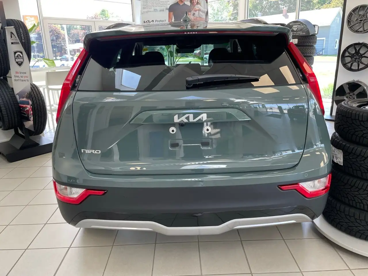 Kia Niro снимка Kia Niro