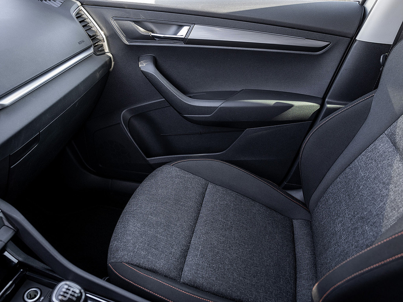 Skoda Karoq 1.0 TSI Clever LED SHZ PDC KURVENLICHT — photo 10