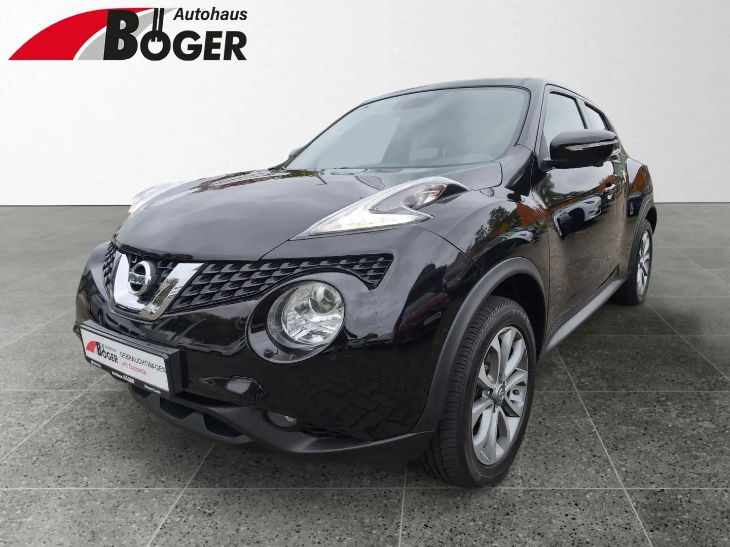 Nissan Juke 2,0 Autom. 4x4 *LEDER PANO 1. HAND* Schwarz - 1