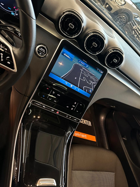 Mercedes-Benz C 200 C T-Modell *Pano*Keyless*Kamera*VOLL* — photo 12