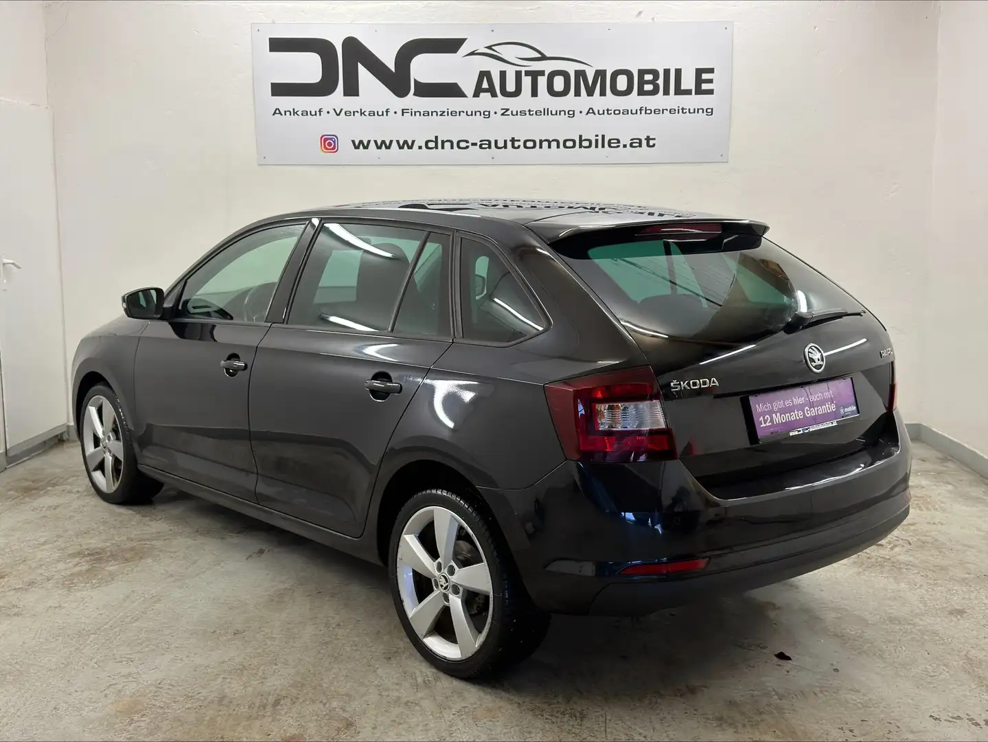 Skoda Rapid/Spaceback 1,0 TSI Sport*PANO*SHZ* Schwarz - 2