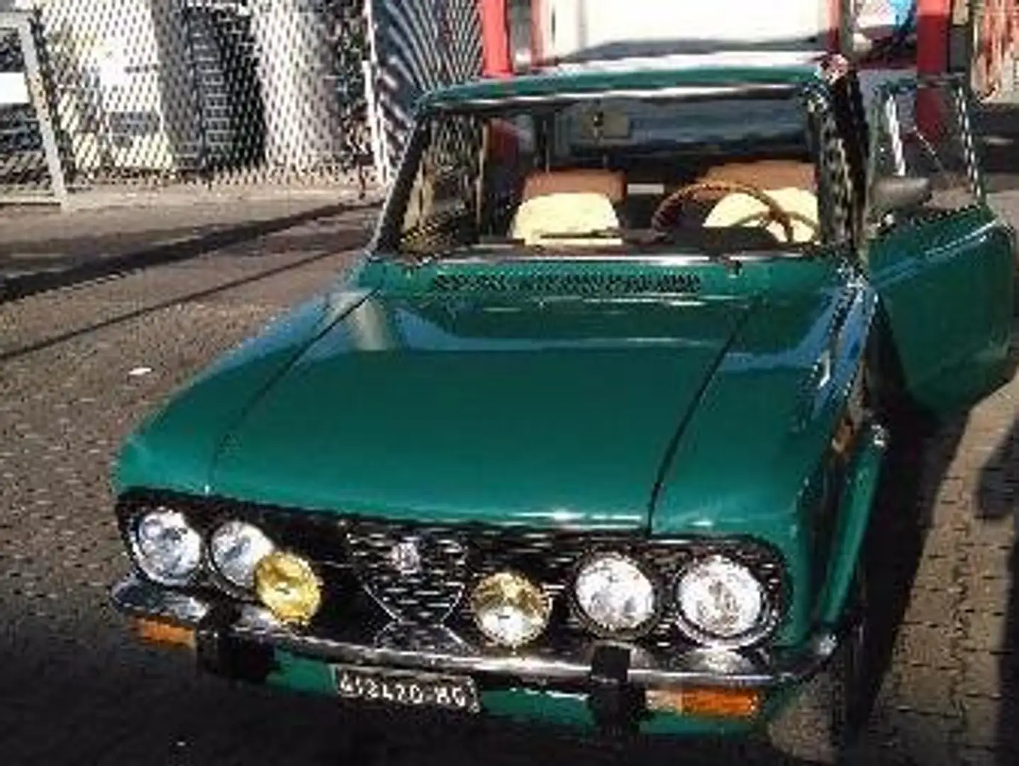 Alfa Romeo Giulia nuova super 1300 Verde - 2