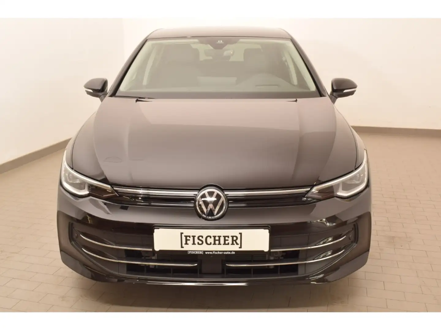 Volkswagen Golf VIII 1.5TSI eHybrid DSG Edition 50 Matrix Navi AHK Schwarz - 2