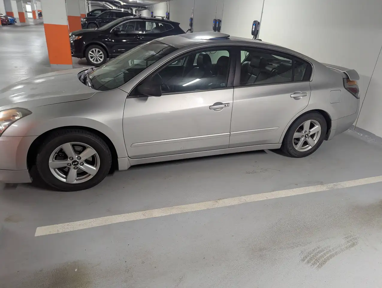 Nissan Altima снимка Nissan Altima