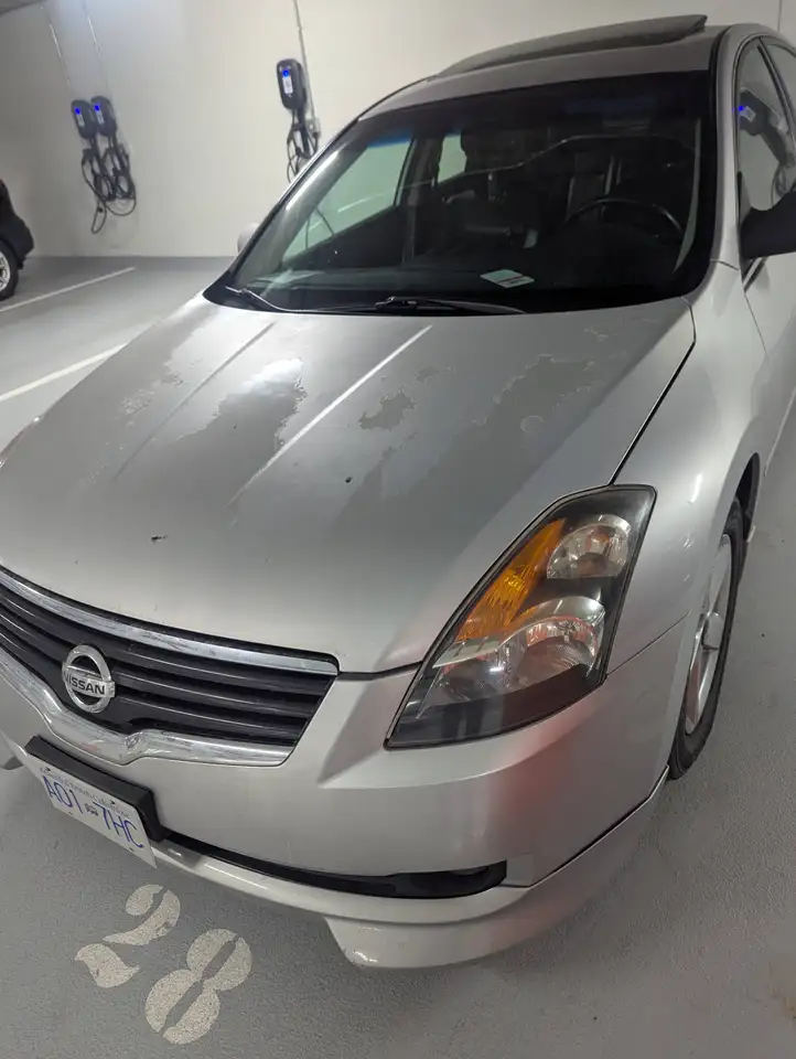 Nissan Altima снимка Nissan Altima