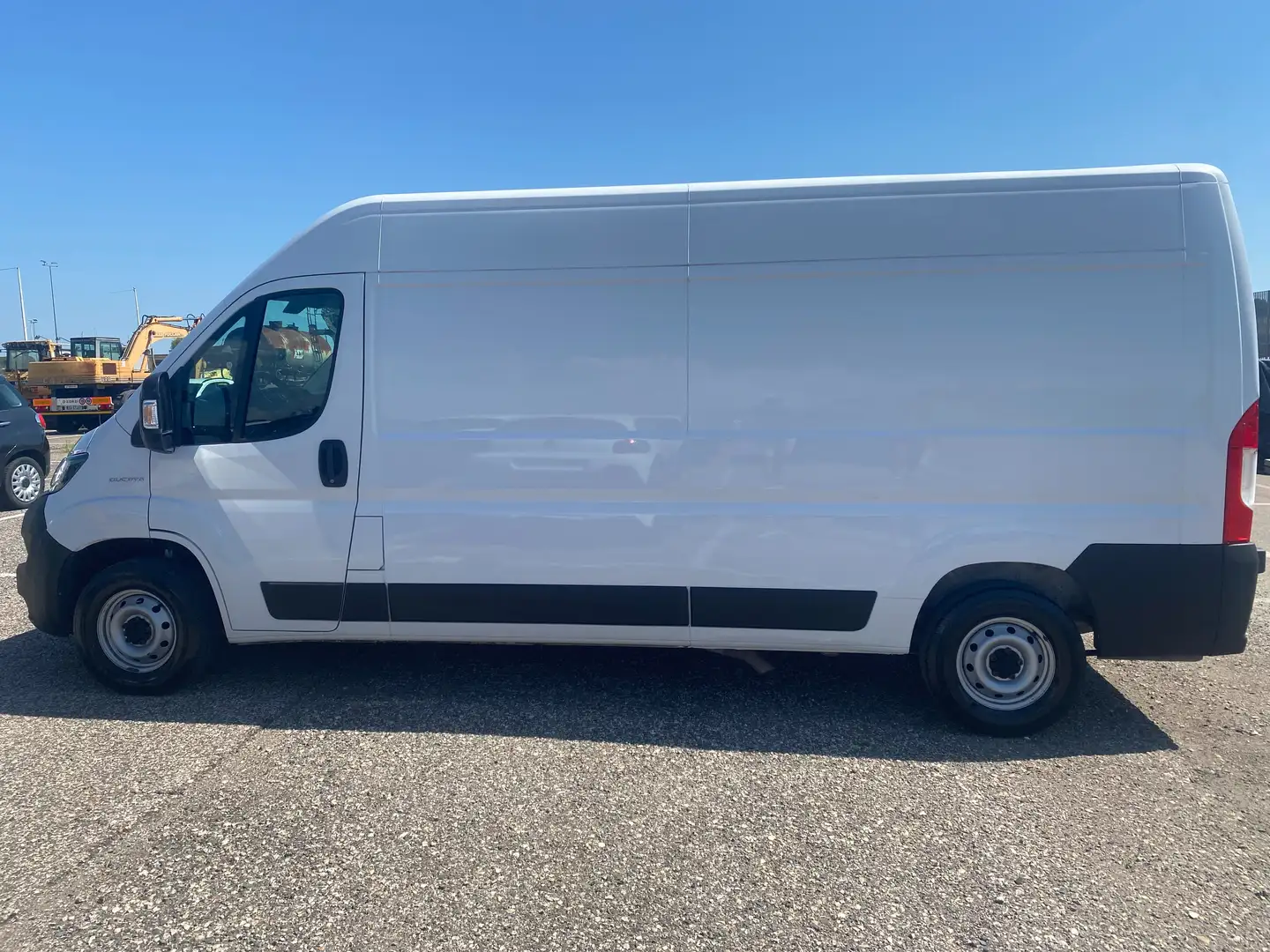 Fiat Ducato 35 2.2 Mjt 140Cv L3H2 PASSO LUNGO-TETTO ALTO Cargo Bianco - 2
