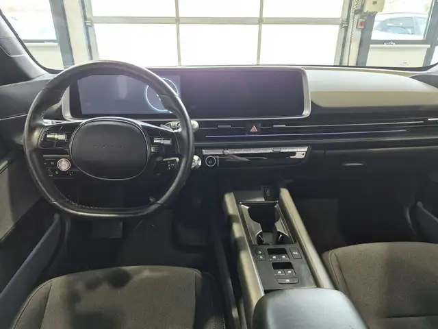Hyundai Ioniq 6 view 9