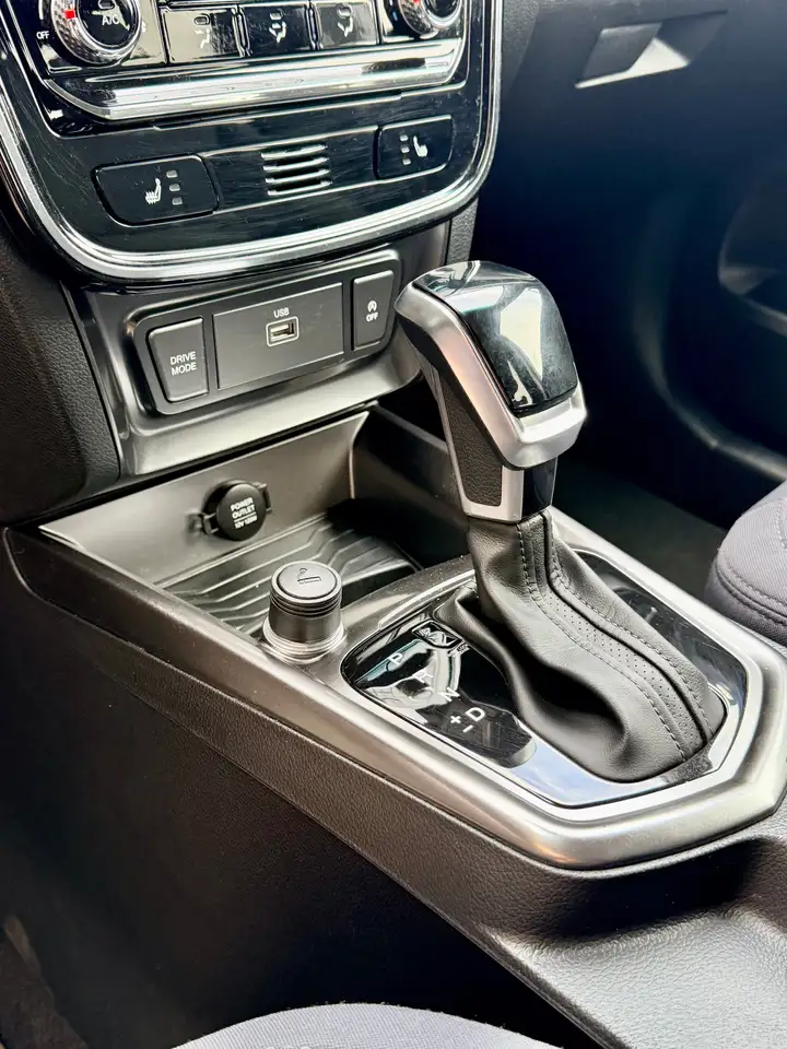 SsangYong Tivoli 2023 — фото 15