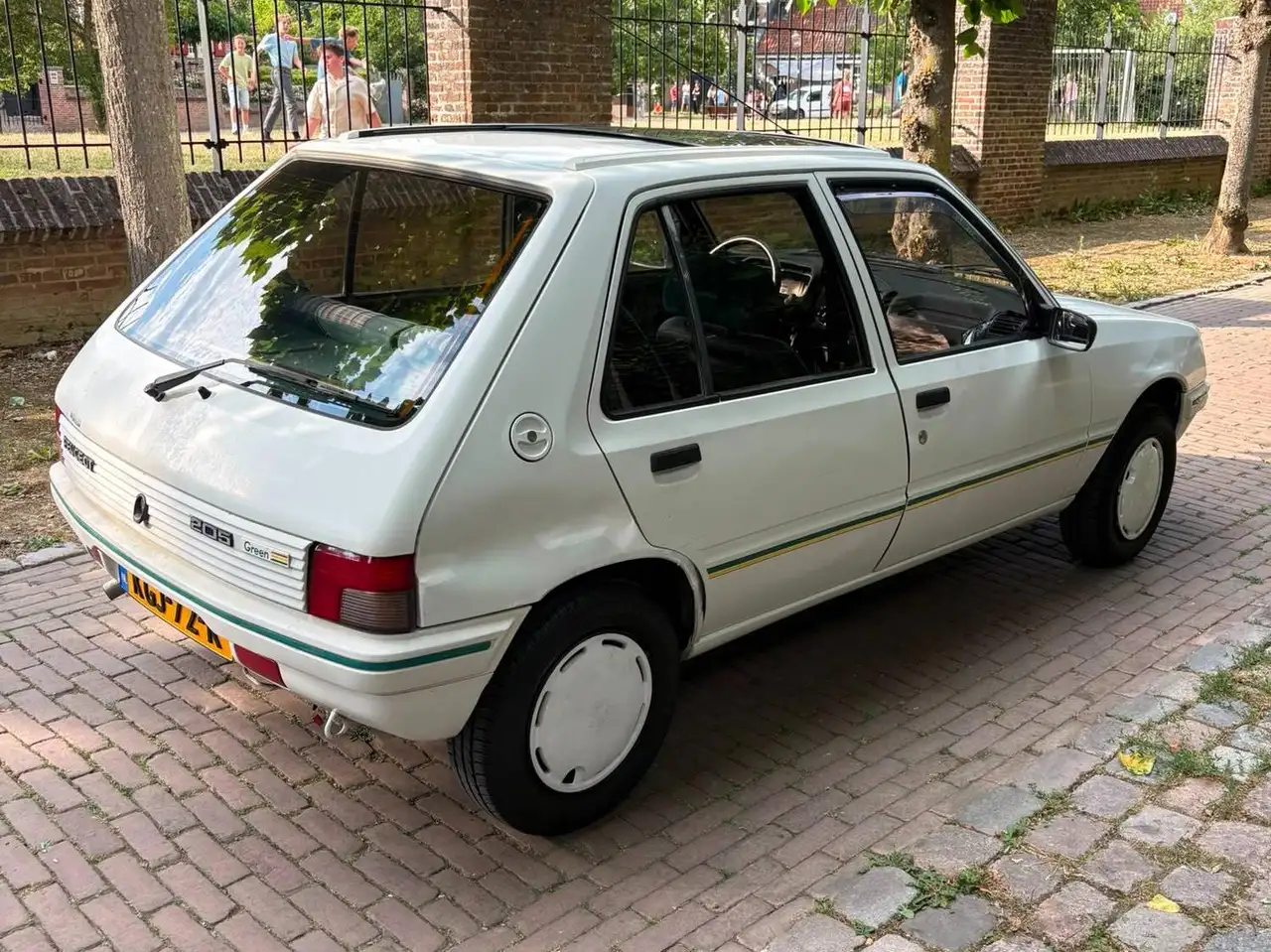 Peugeot 205 Green 1.4 | 1990 | 1e Eigenaar | Origineel | Roestvrij | Nieuwe APK, foto 5