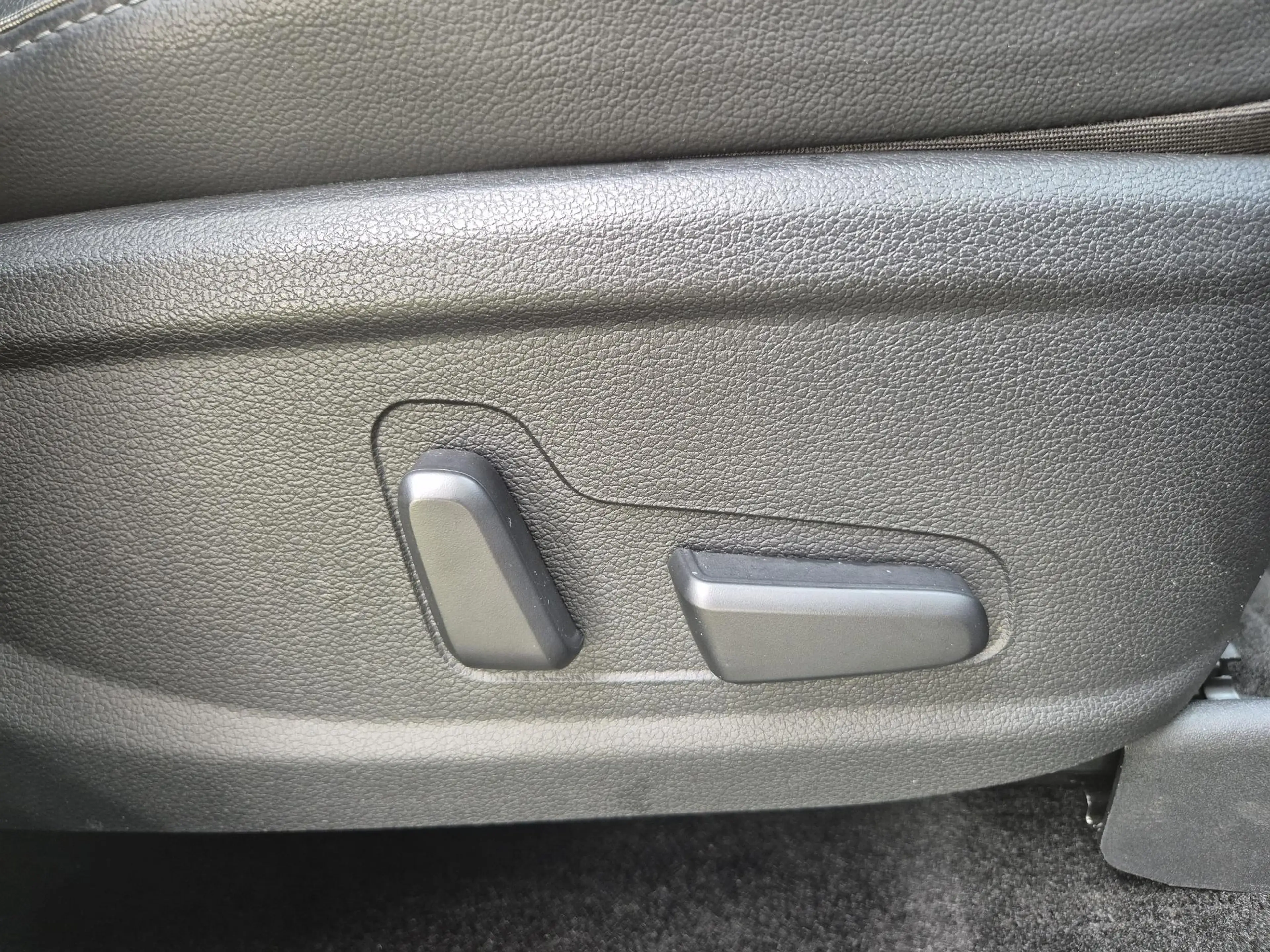 Hyundai SANTA FE 1.6 T-GDI PHEV Premium / AWD / Fabrieksgarantie to — photo 33