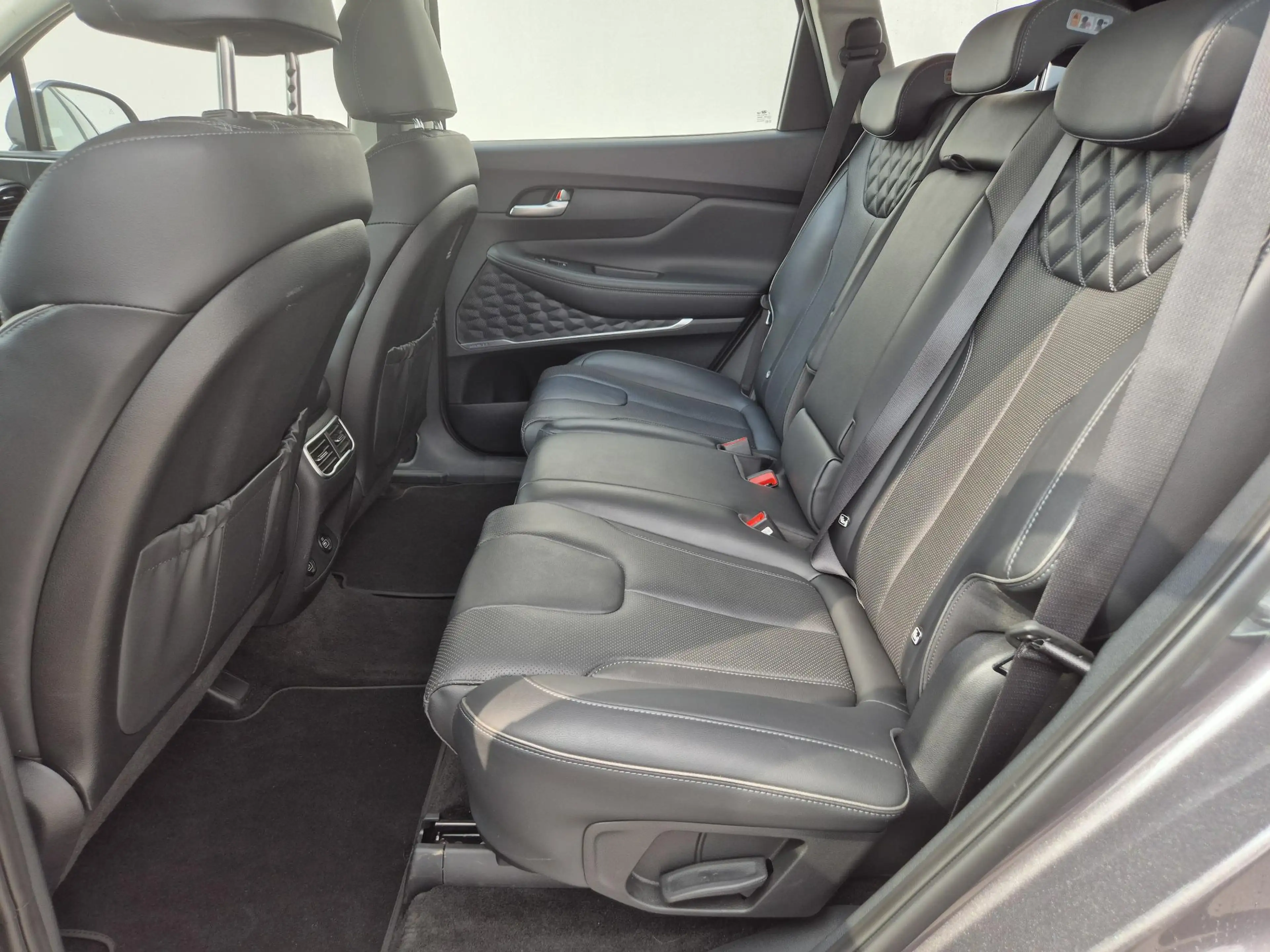 Hyundai SANTA FE 1.6 T-GDI PHEV Premium / AWD / Fabrieksgarantie to — photo 17