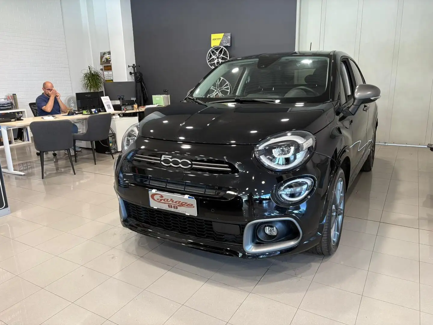 Fiat 500X 1.5 t4 hybrid Sport 130cv dct Zwart - 2