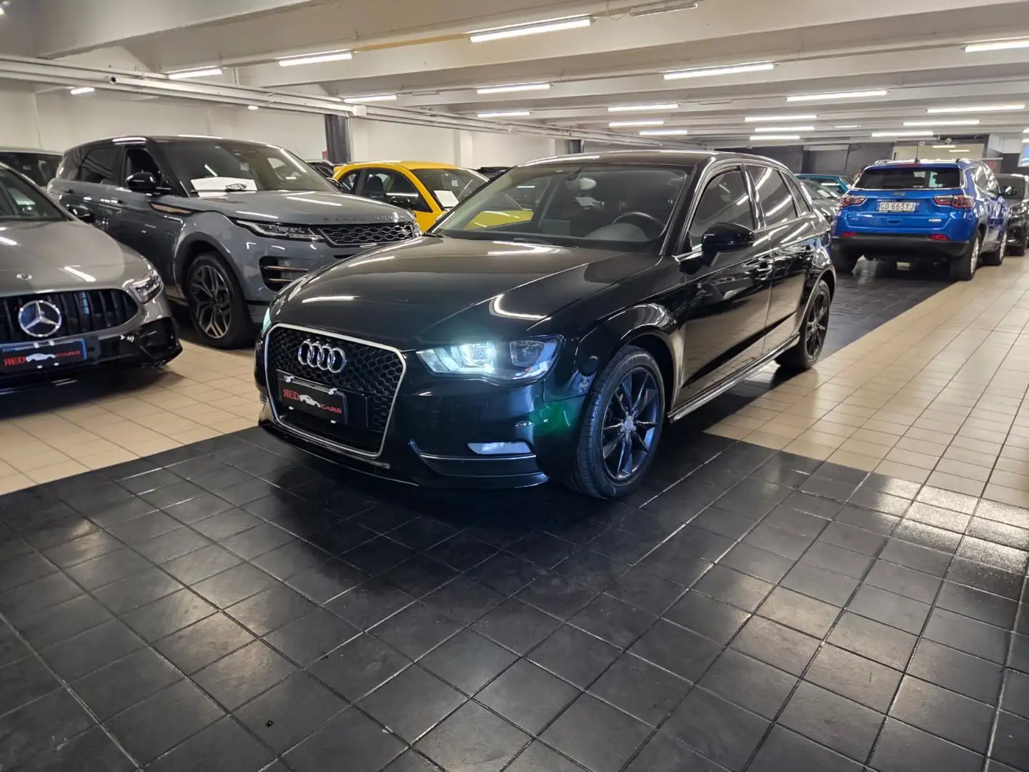 Audi A3 Sportback 1.6 tdi Ambition Nero - 2