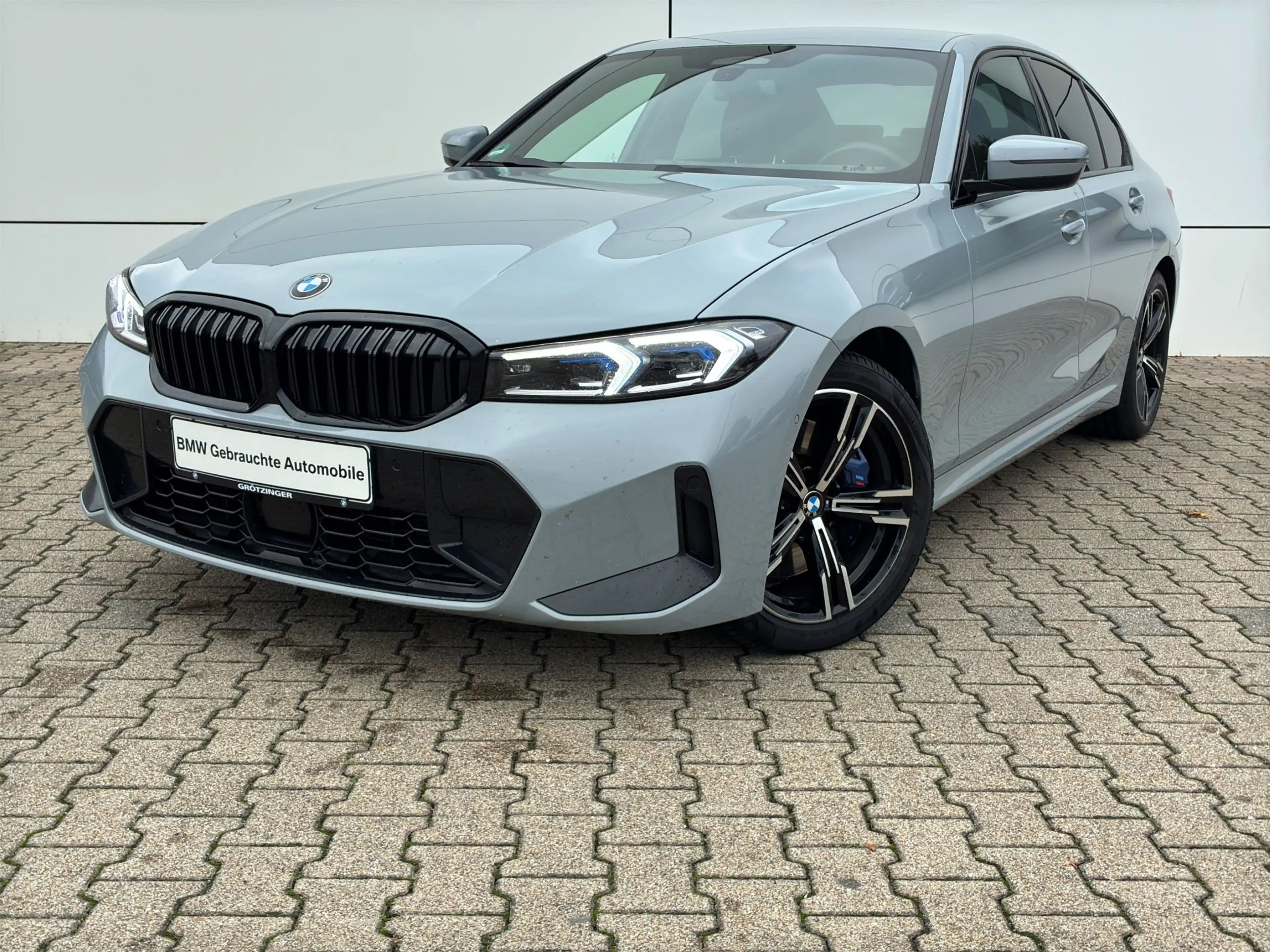 BMW 330 d xDrive Limousine M Sportpaket — photo 2