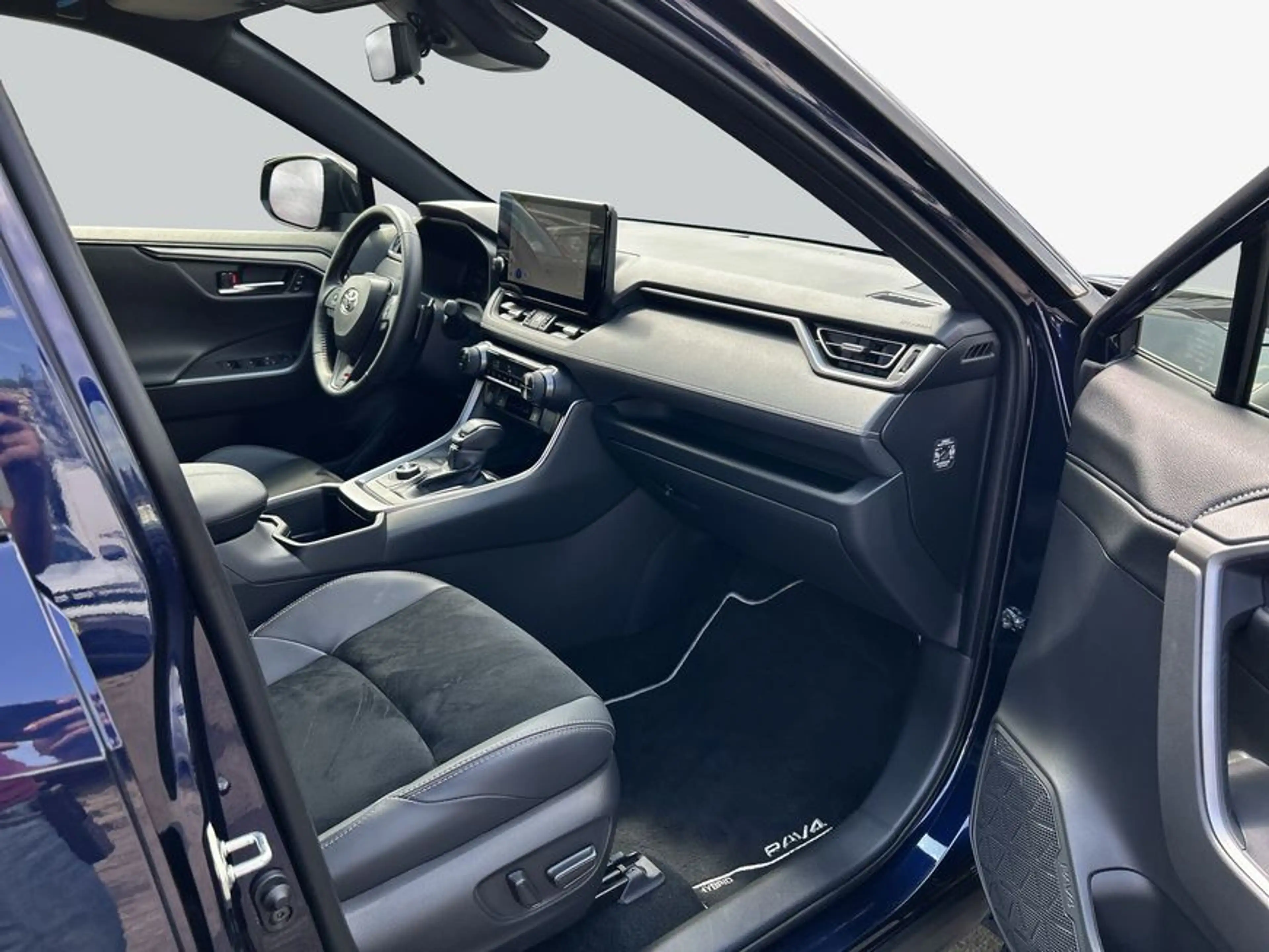 Toyota RAV 4 2.5 4x4 Hybrid GR SPORT — photo 12