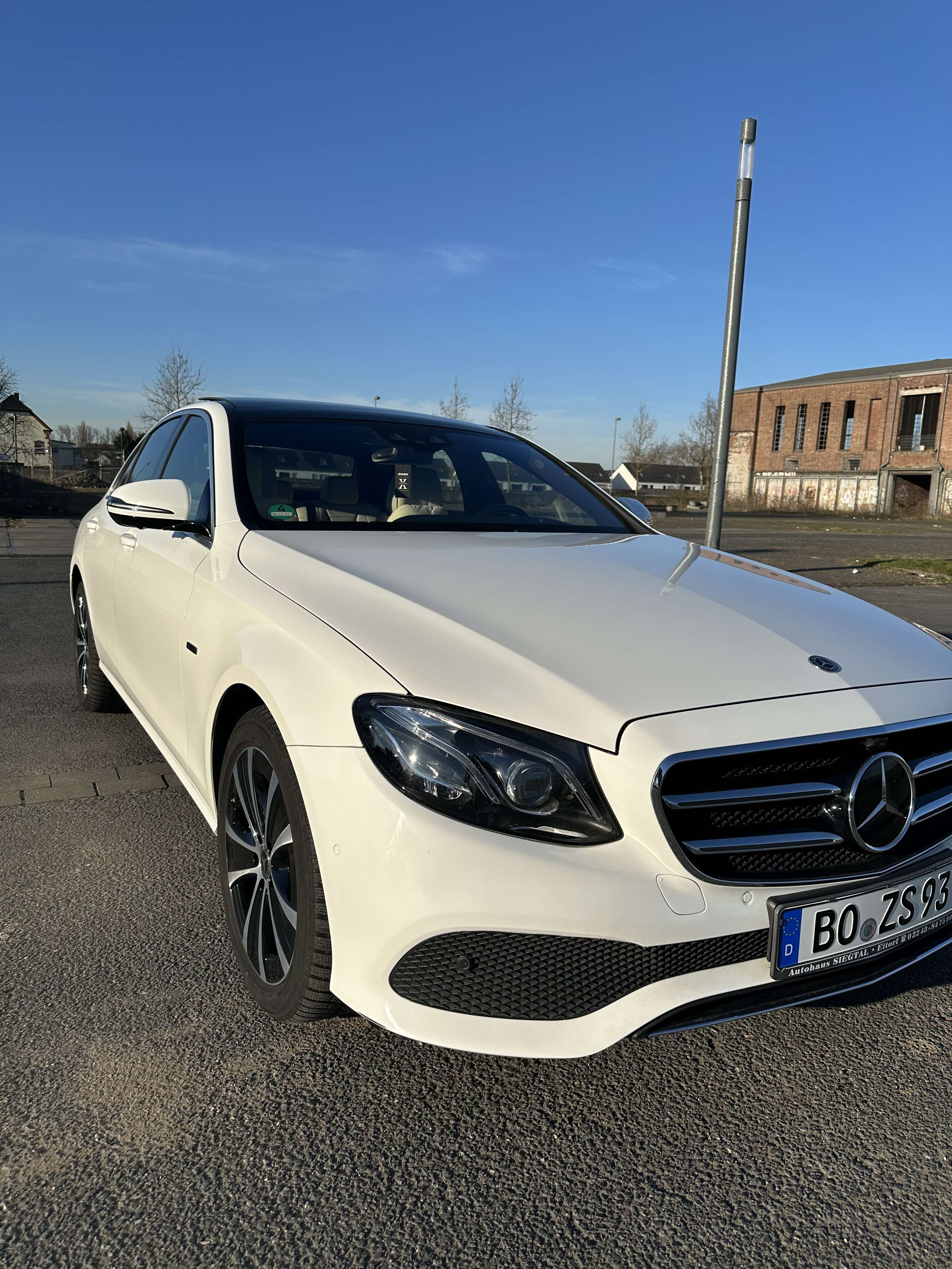 Second hand Mercedes Benz E-Class 