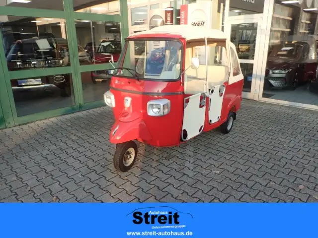 Piaggio Ape Calessino 200 wenig Kilometer