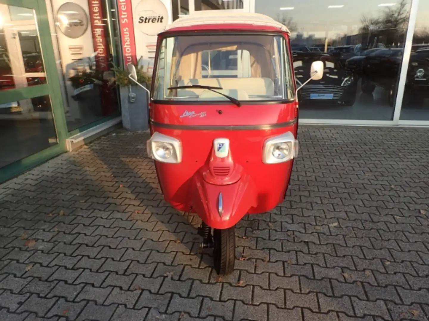 Piaggio Ape Calessino 200 wenig Kilometer Rot - 2
