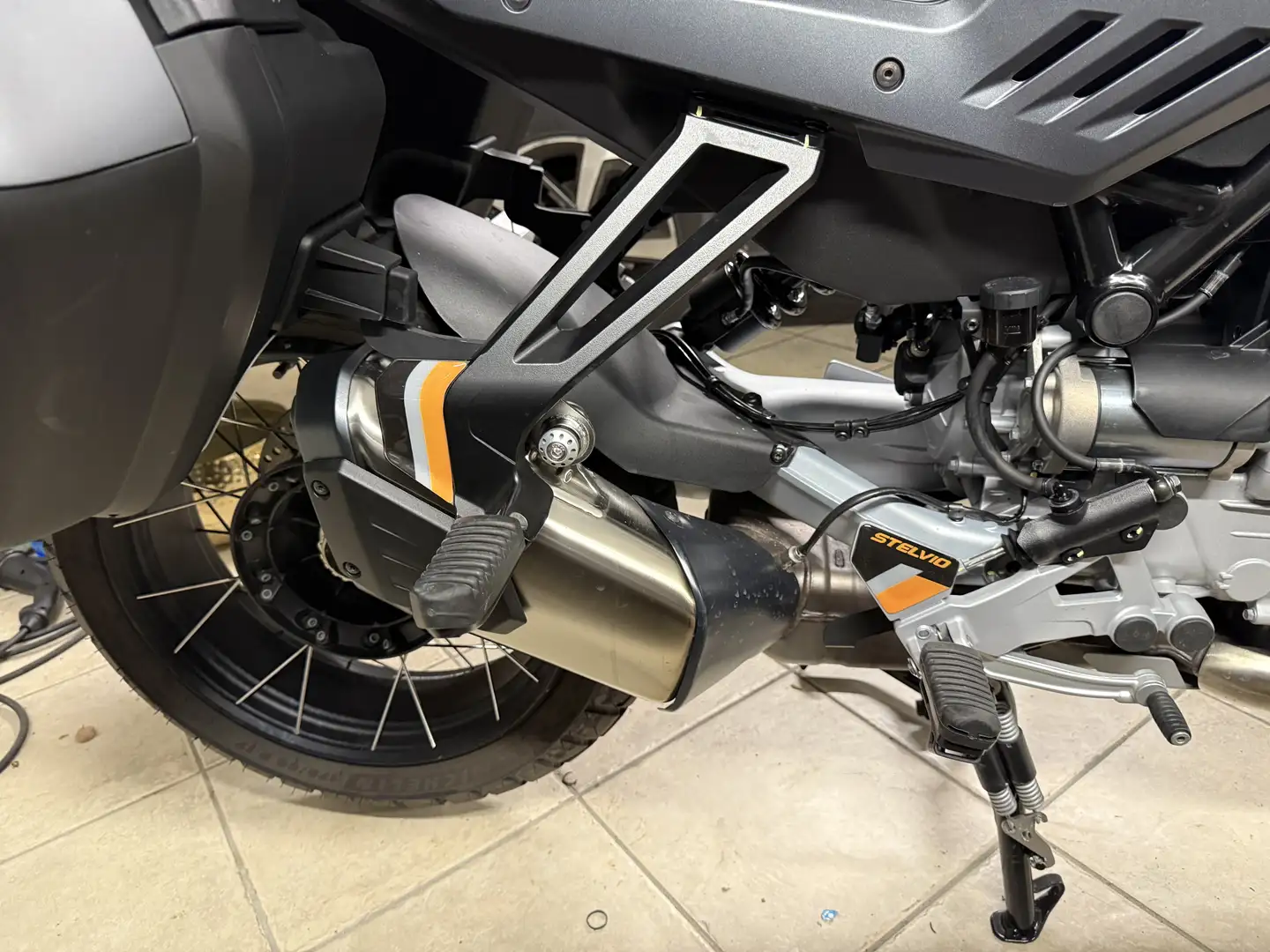 Moto Guzzi Stelvio pff - 2