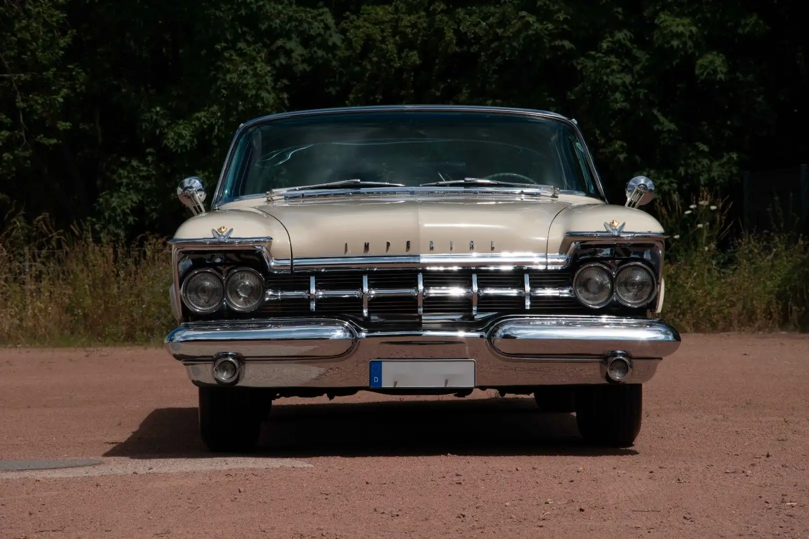 Chrysler Imperial 1959 Imperial Crown Southampton bež - 2