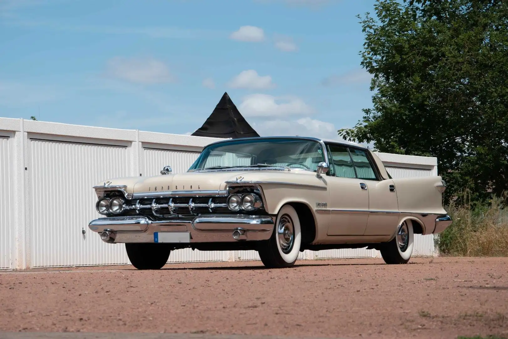 Chrysler Imperial 1959 Imperial Crown Southampton bež - 1