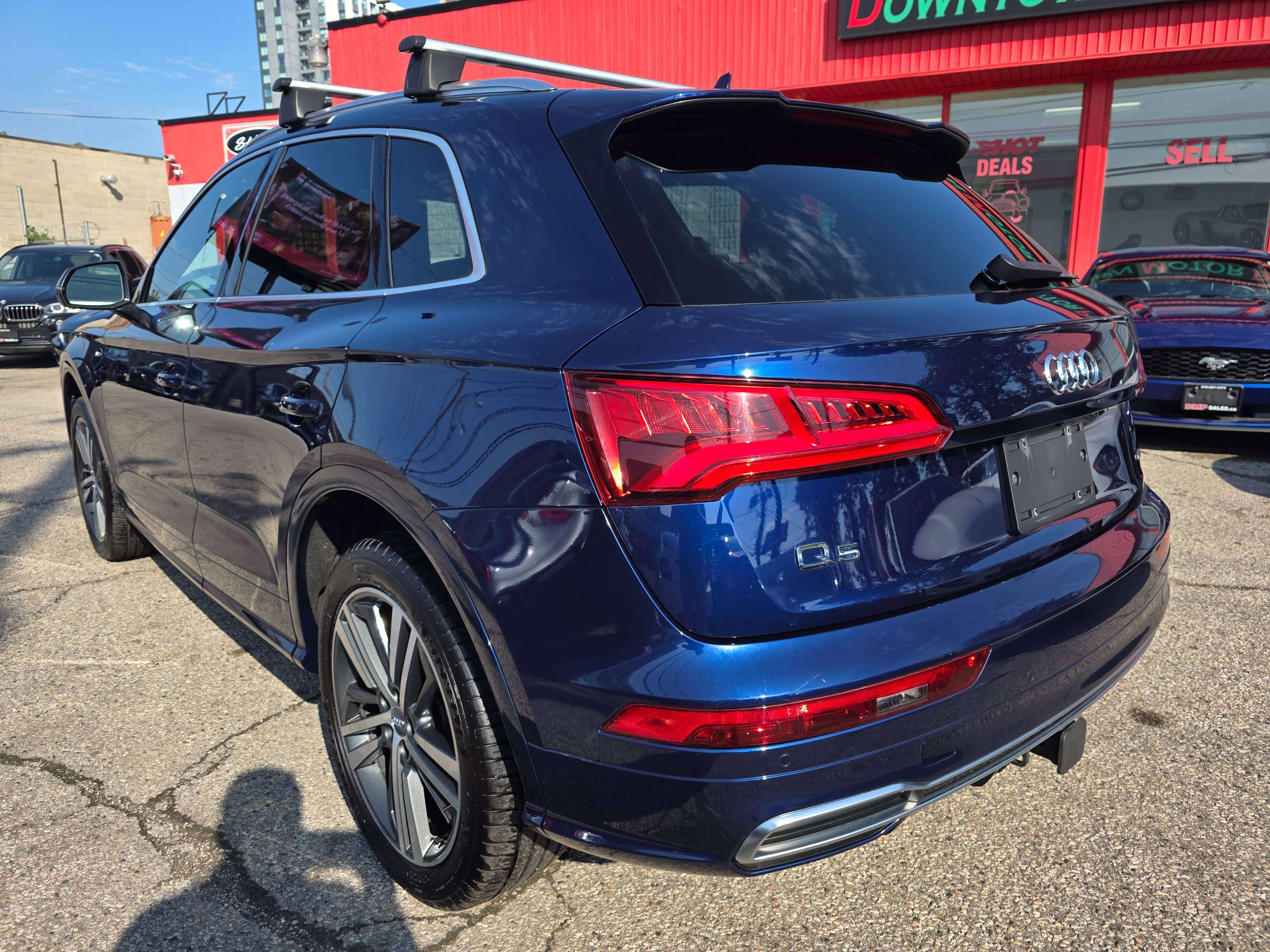 2020 Audi Q5 S-Line Progressiv *Nav / Sunroof / LTH / RCAM* — снимка 1