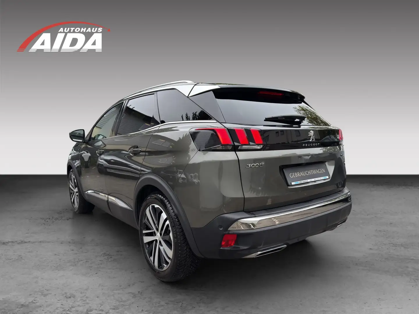 Peugeot 3008 2.0 BlueHDi 180 GT Grijs - 2
