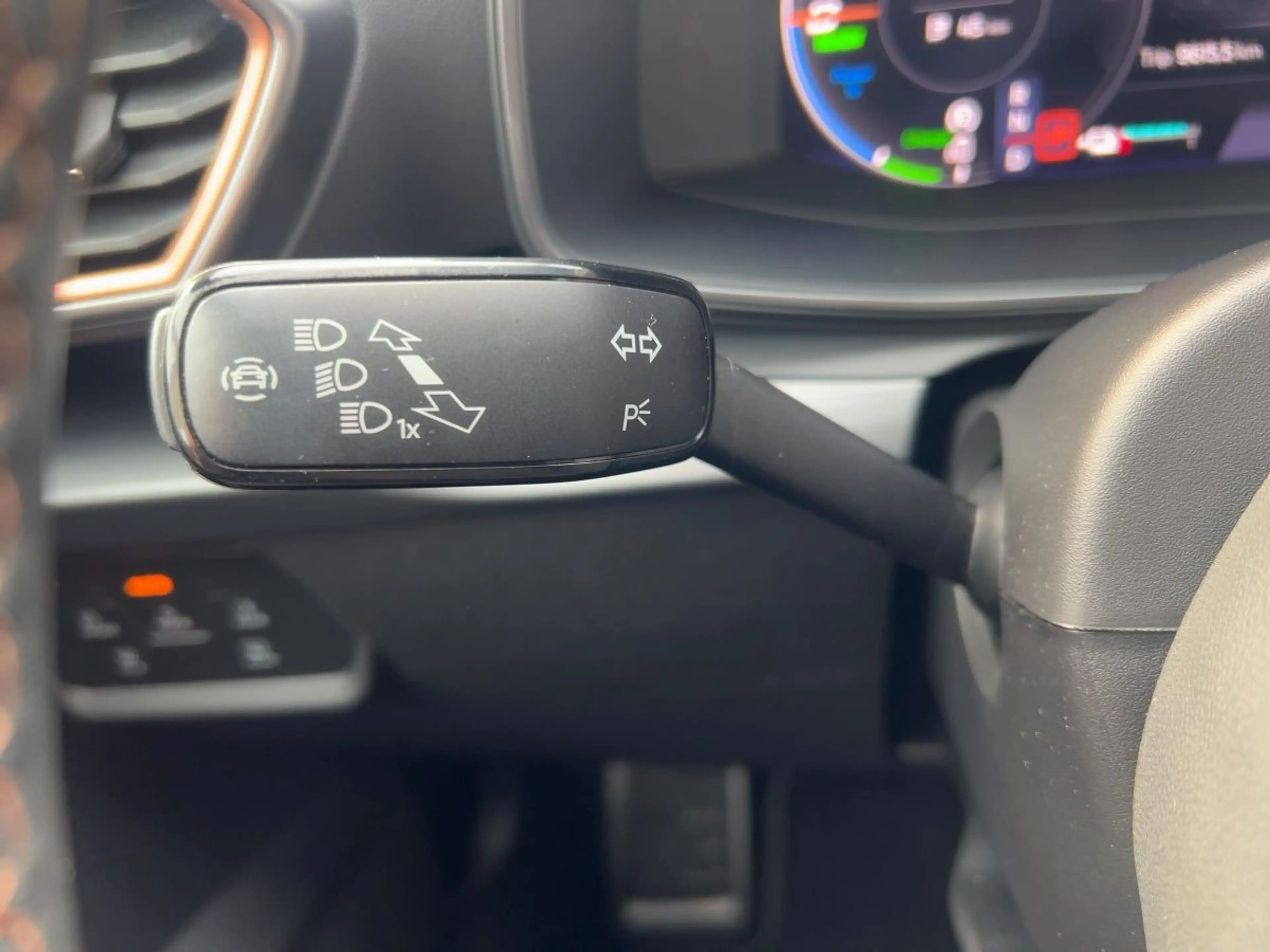 CUPRA Formentor VZ 1.4 e-HYBRID DSG Kamera AHK Panoram — photo 13