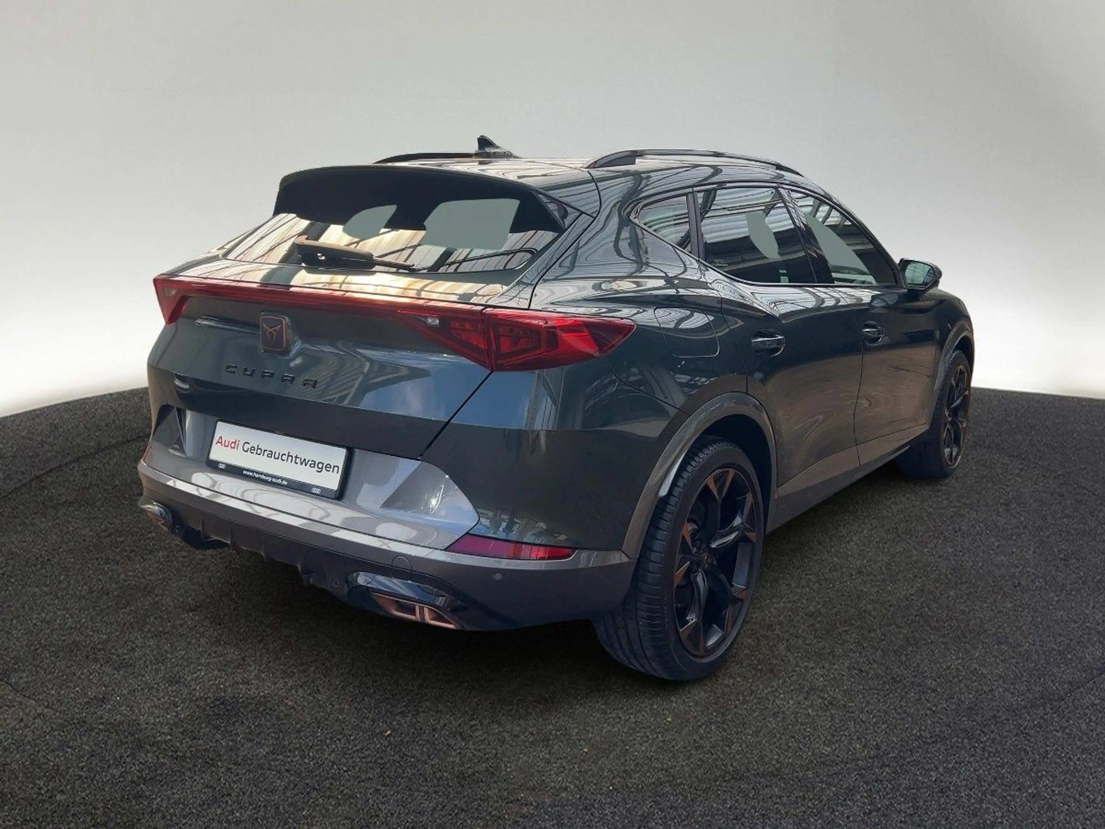 CUPRA Formentor VZ 1.4 e-HYBRID DSG Kamera AHK Panoram — photo 3
