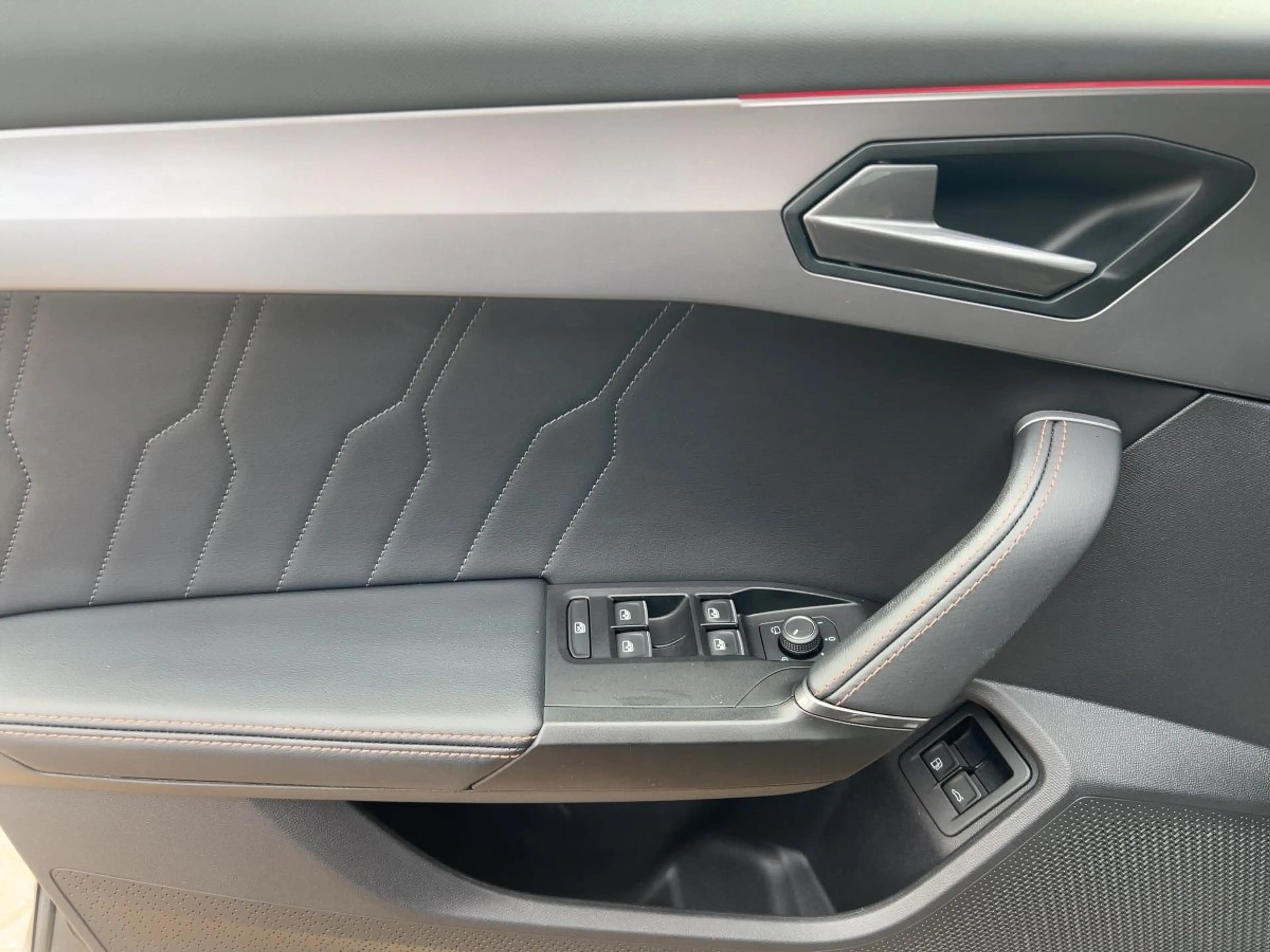 CUPRA Formentor VZ 1.4 e-HYBRID DSG Kamera AHK Panoram — photo 11