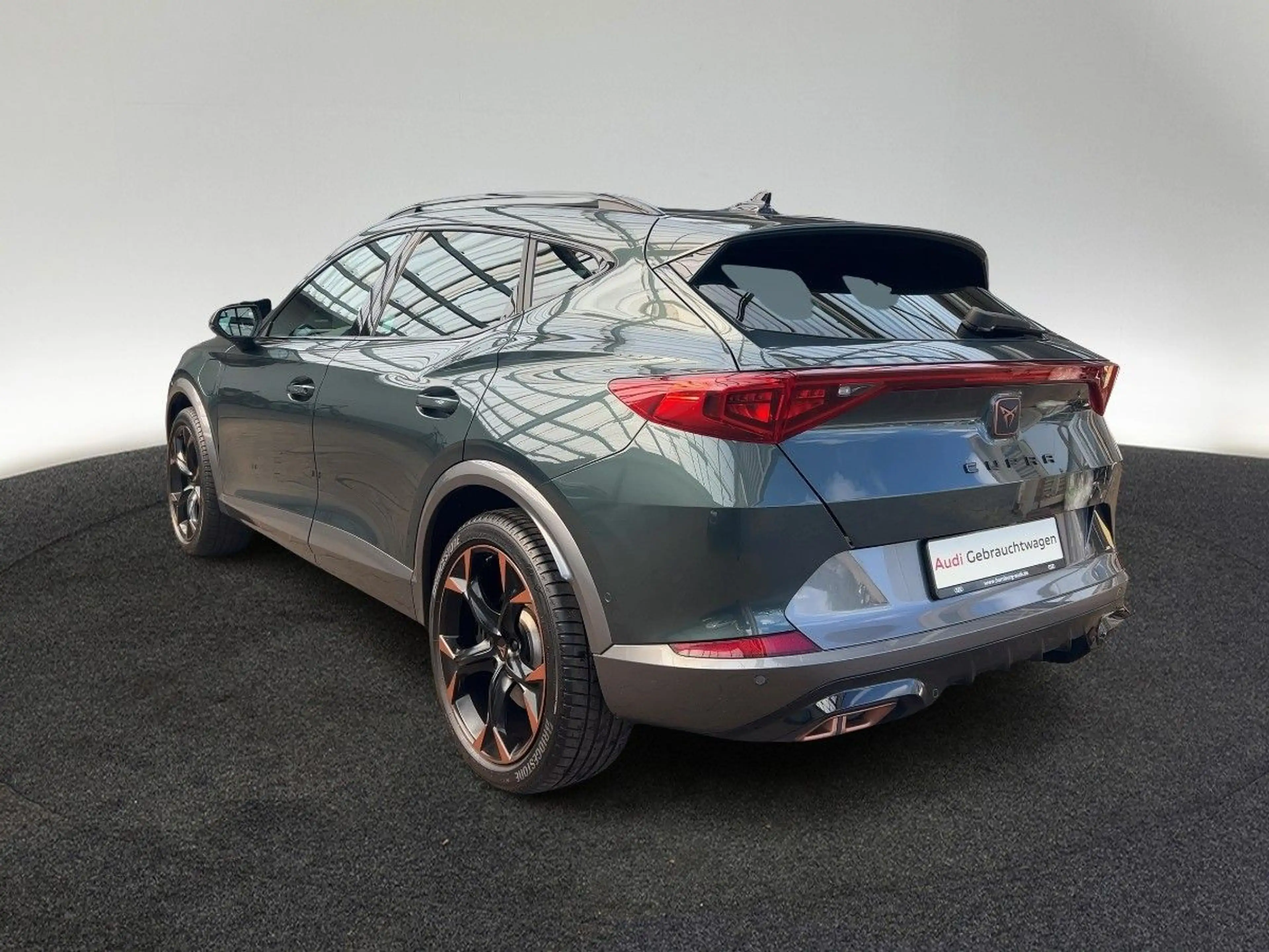 CUPRA Formentor VZ 1.4 e-HYBRID DSG Kamera AHK Panoram — photo 2