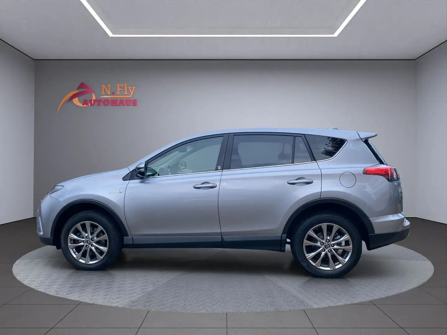 Toyota RAV 4 Team D*4x4*LDA*PCS*RSA*LED*AHK* Silber - 2